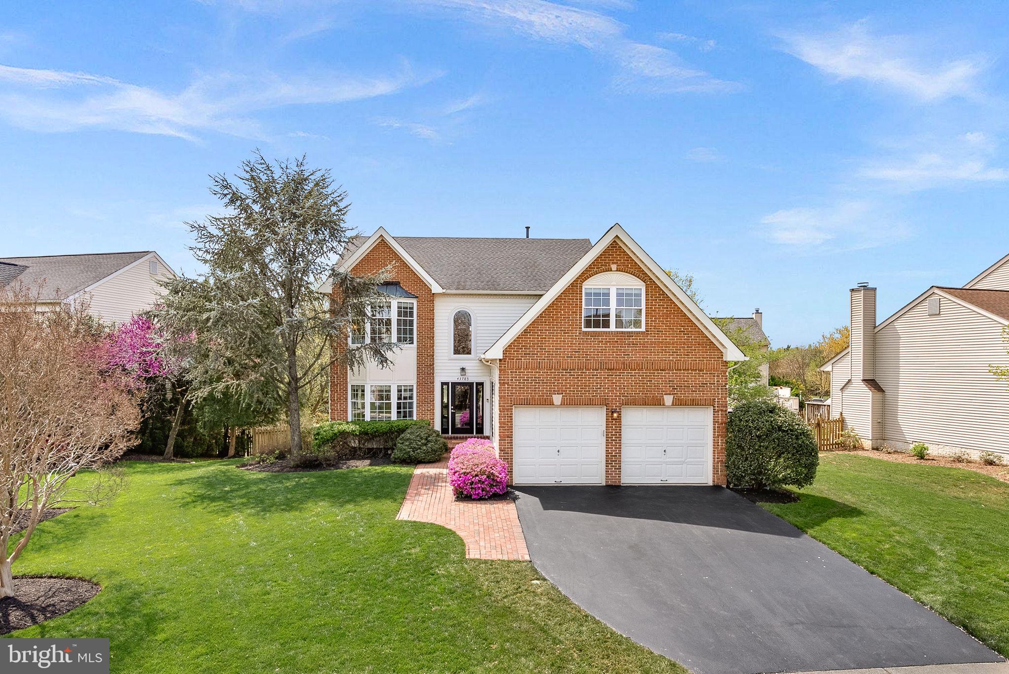 FARMWELL HUNT - Residential