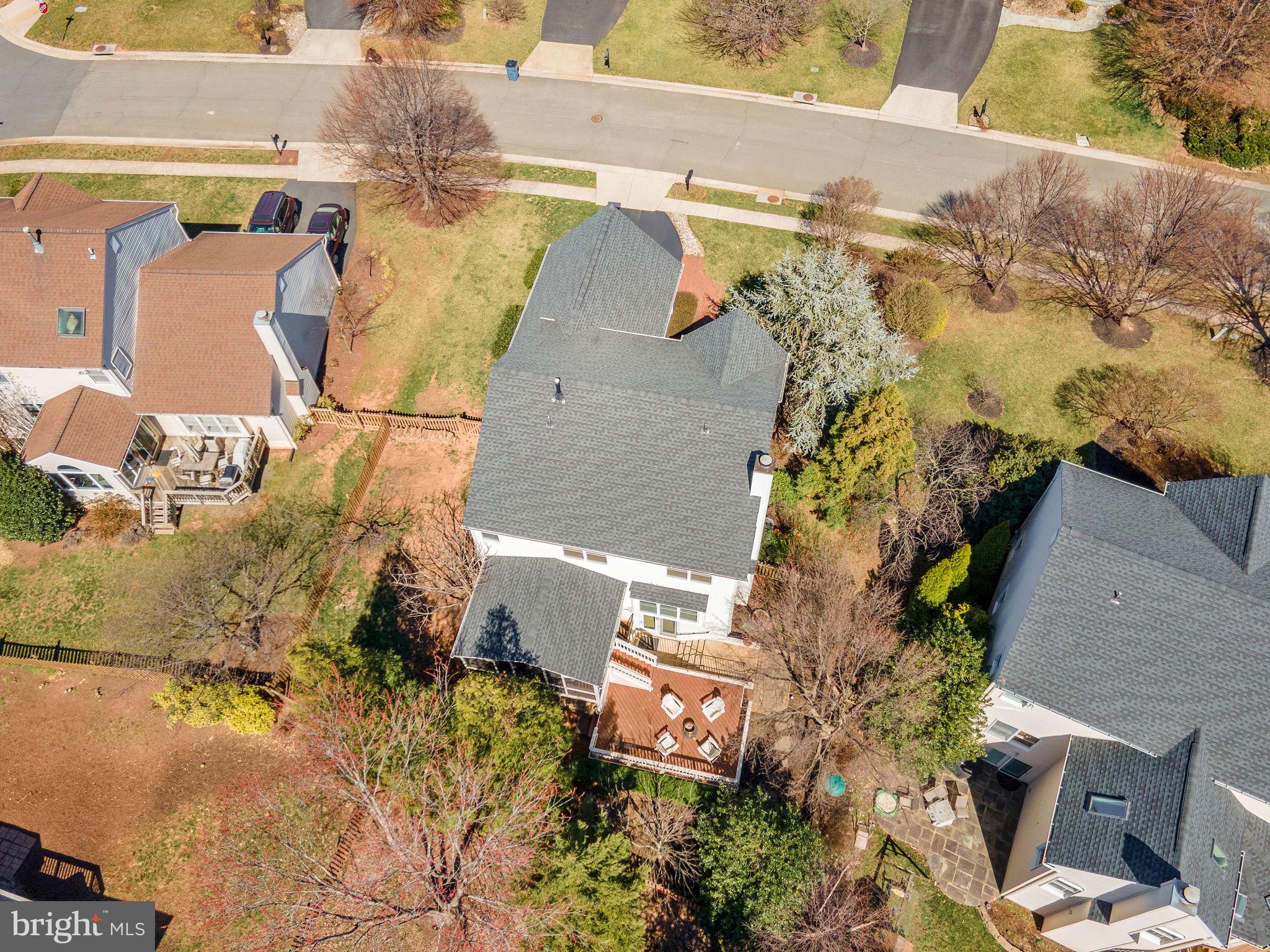 FARMWELL HUNT - Residential