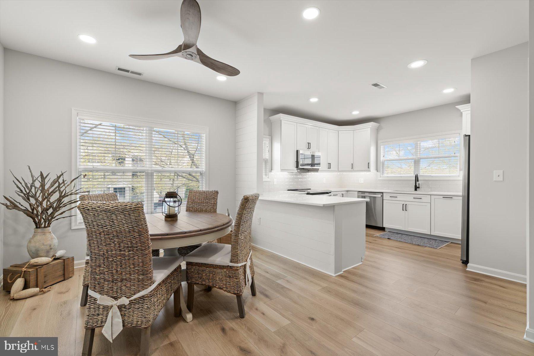 VILLAS AT BAY CROSSING - Residential