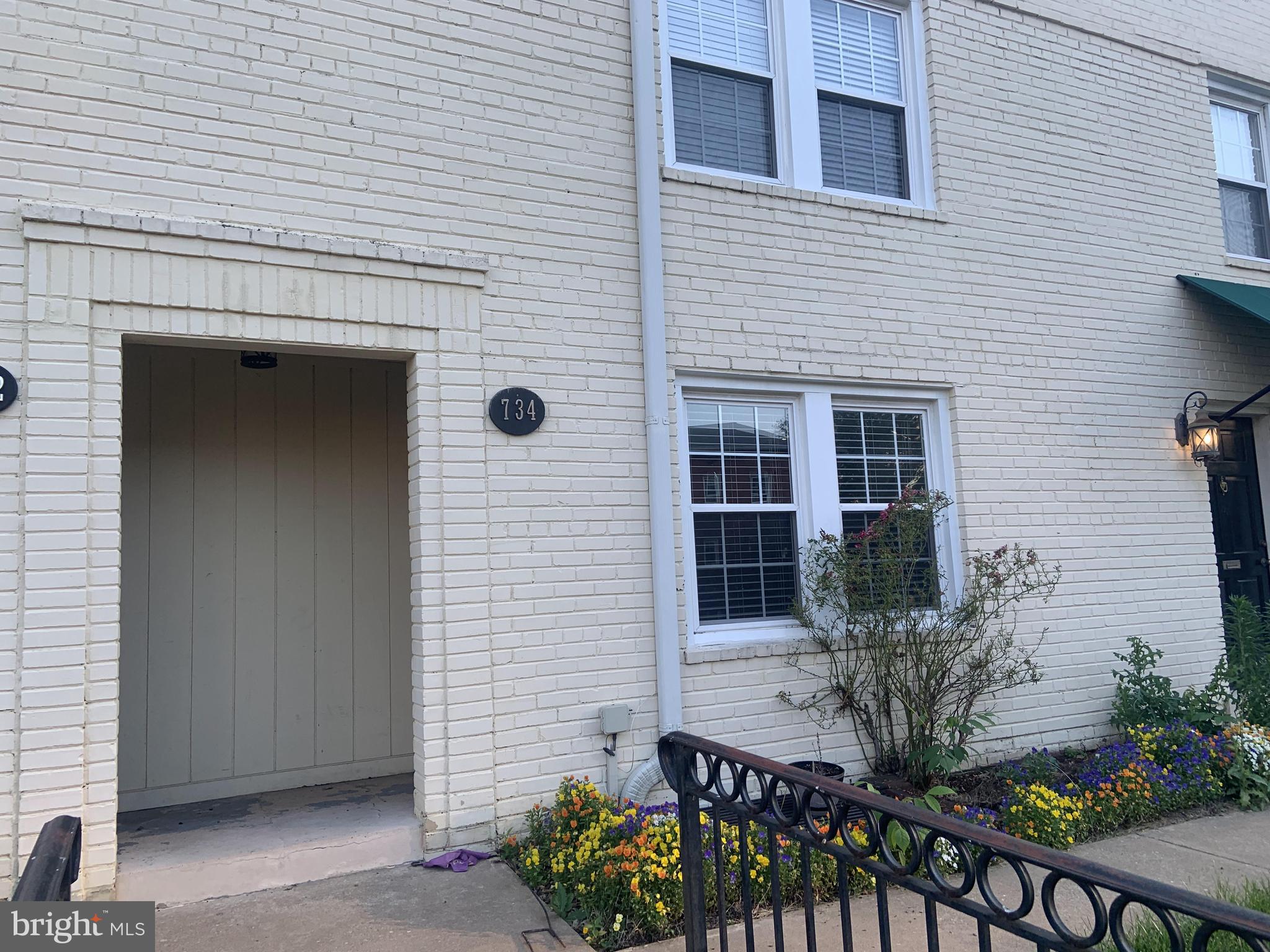 ASHTON HEIGHTS - Residential Lease