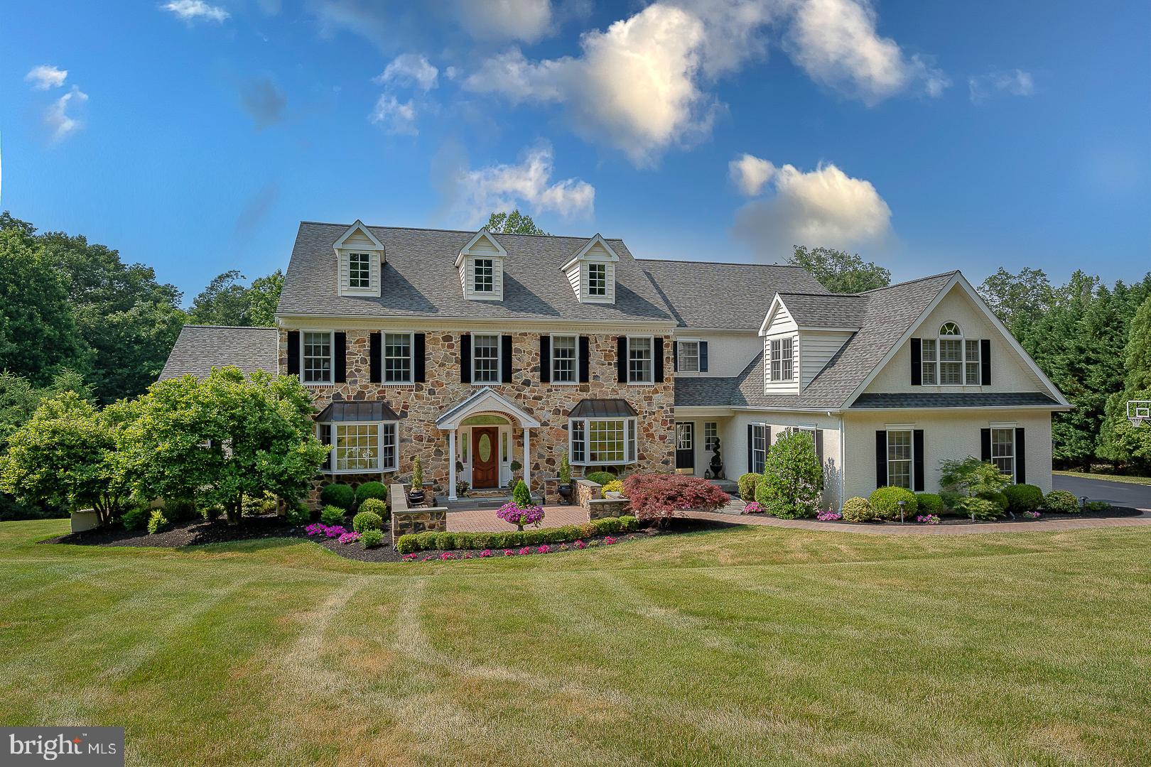BLACKBERRY HILL - Residential