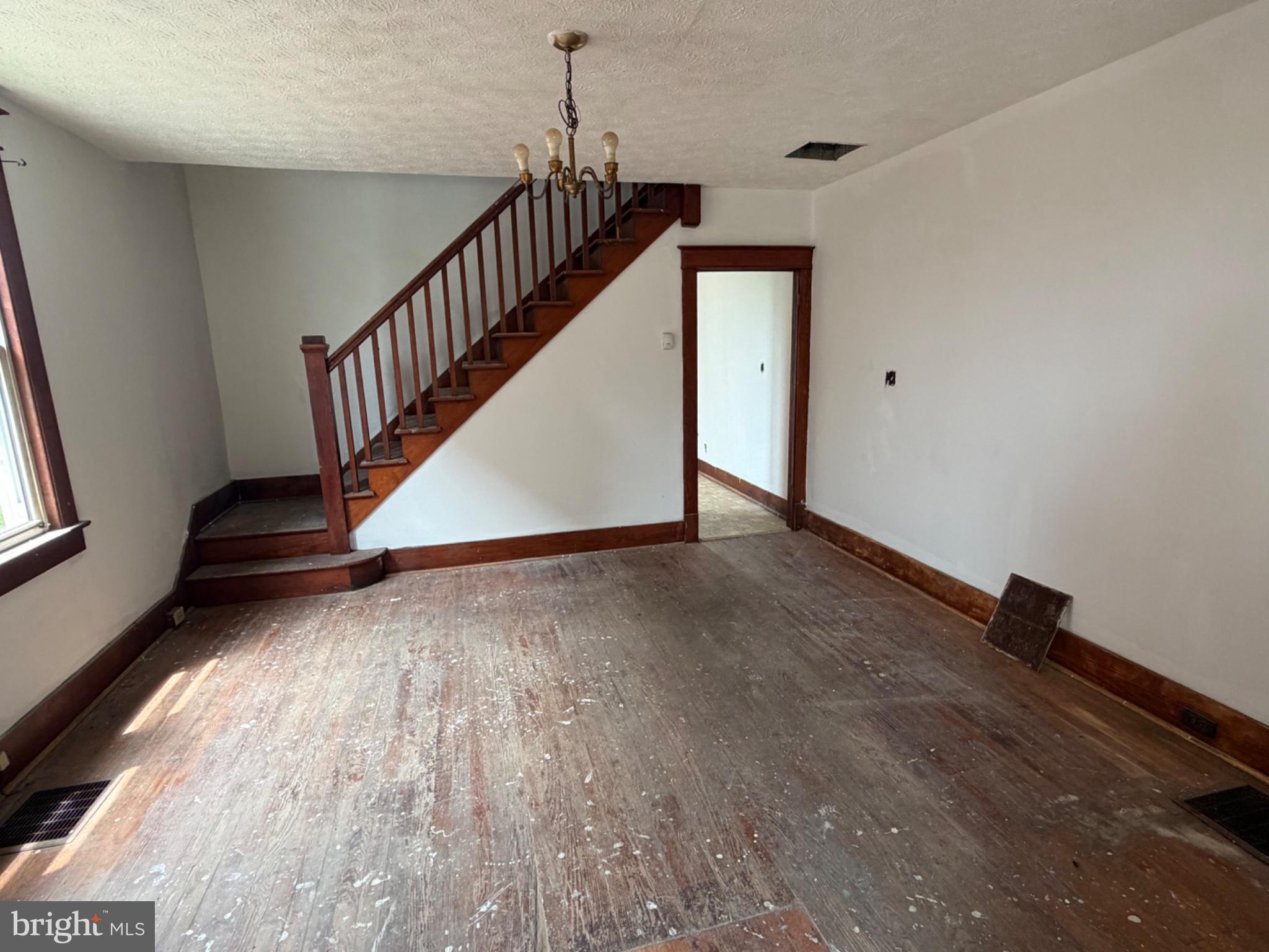 SOUTH END - Residential