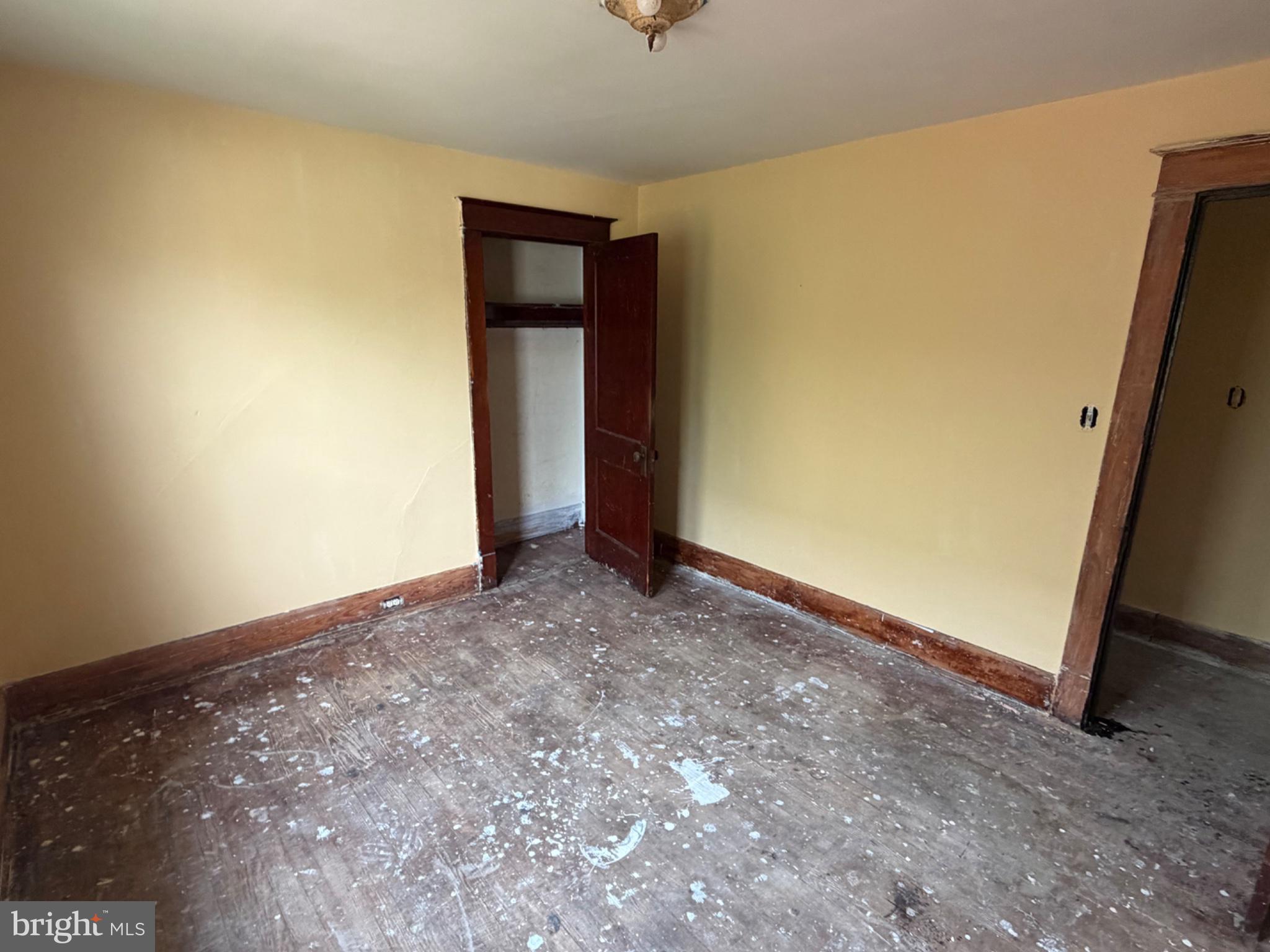SOUTH END - Residential