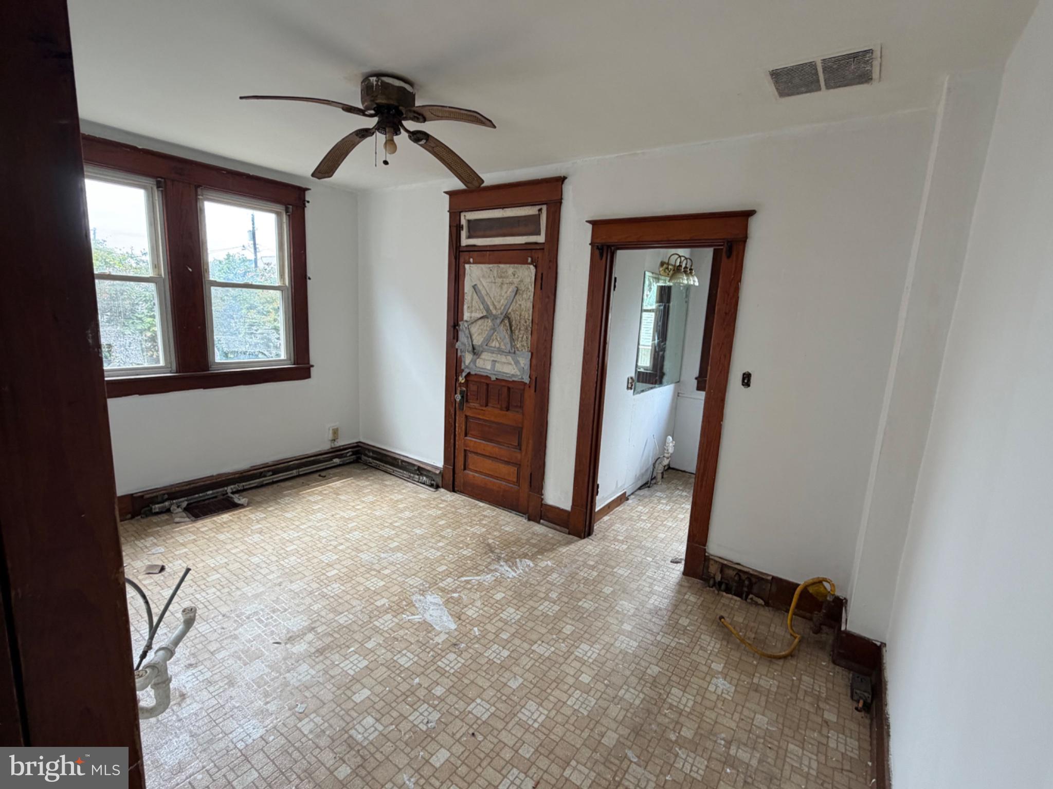 SOUTH END - Residential