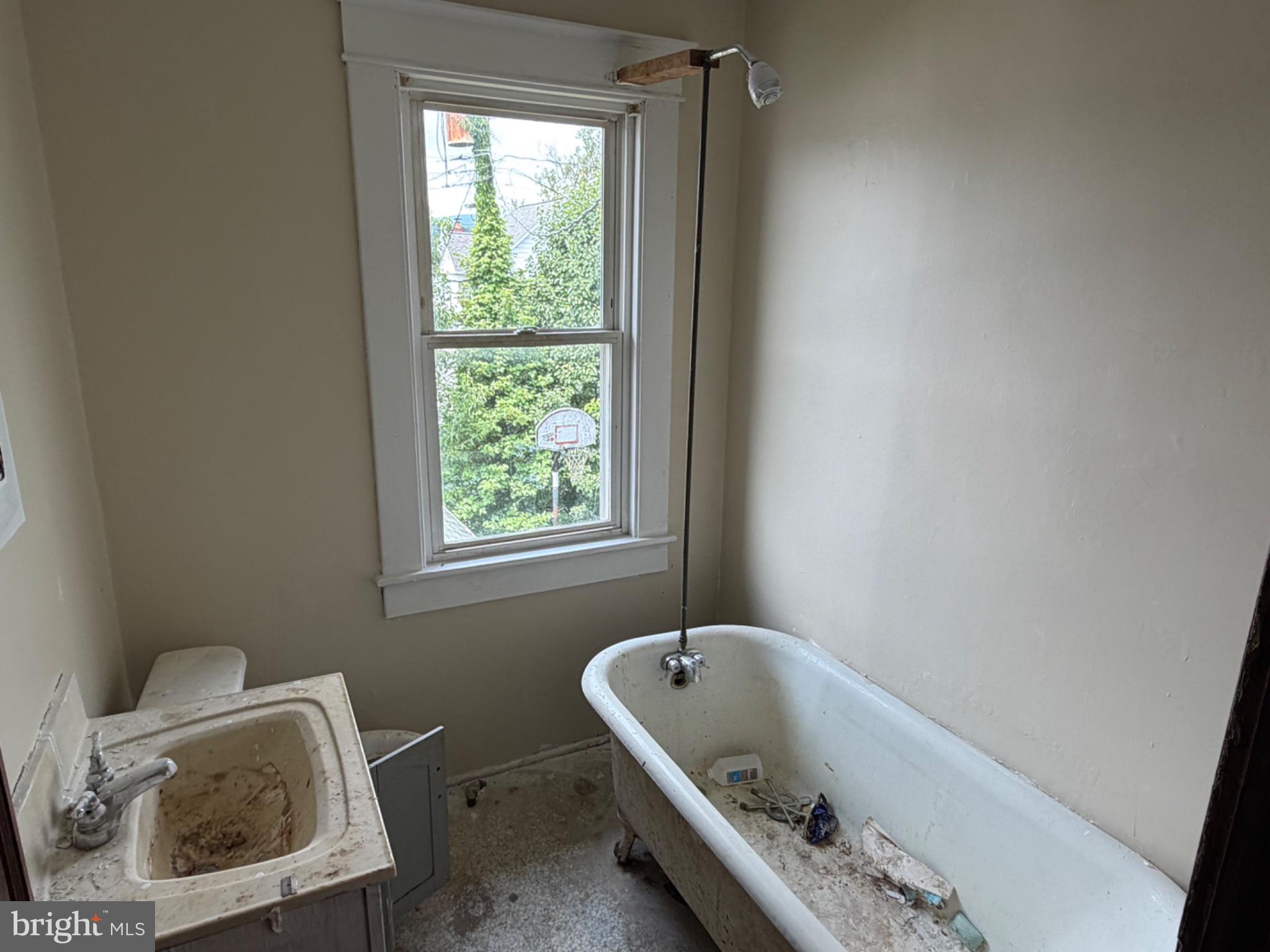 SOUTH END - Residential