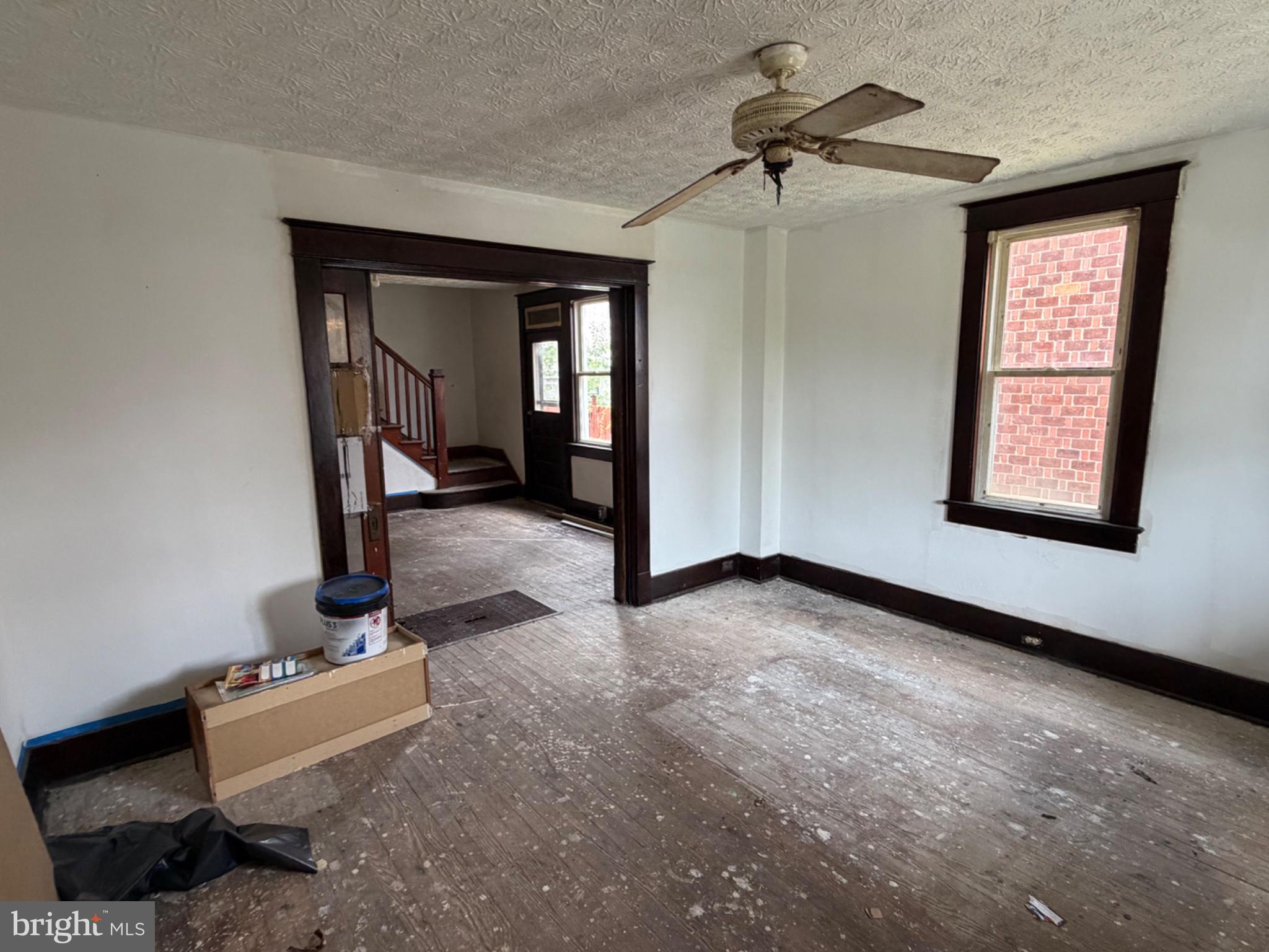 SOUTH END - Residential