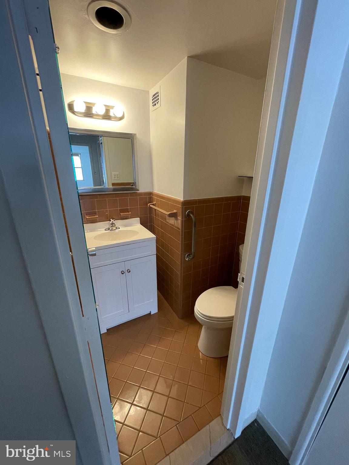 ELKINS PARK HOUSE - Residential