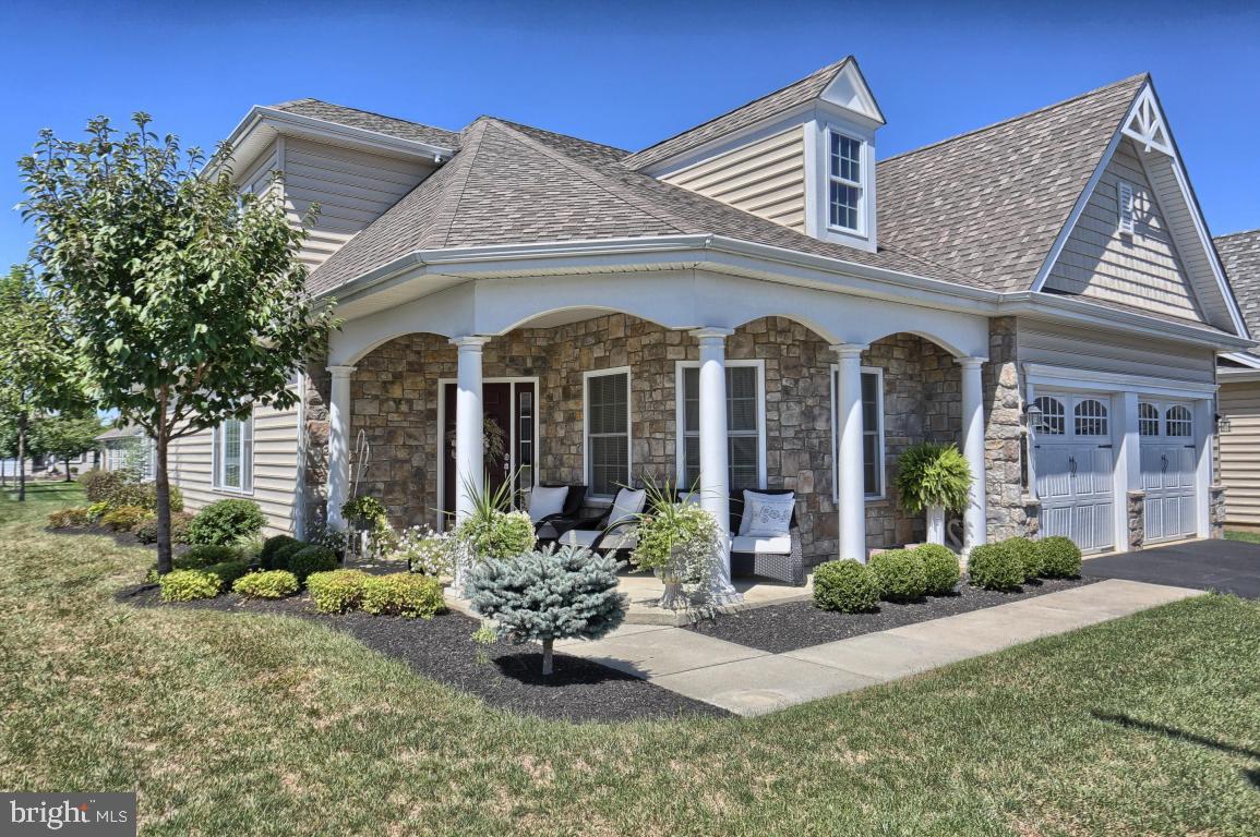 FOUR SEASONS AT ELM TREE - Residential