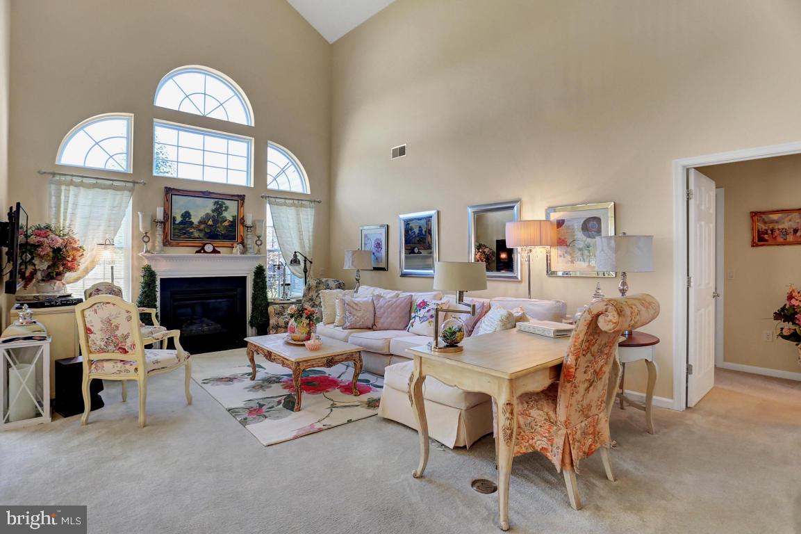FOUR SEASONS AT ELM TREE - Residential