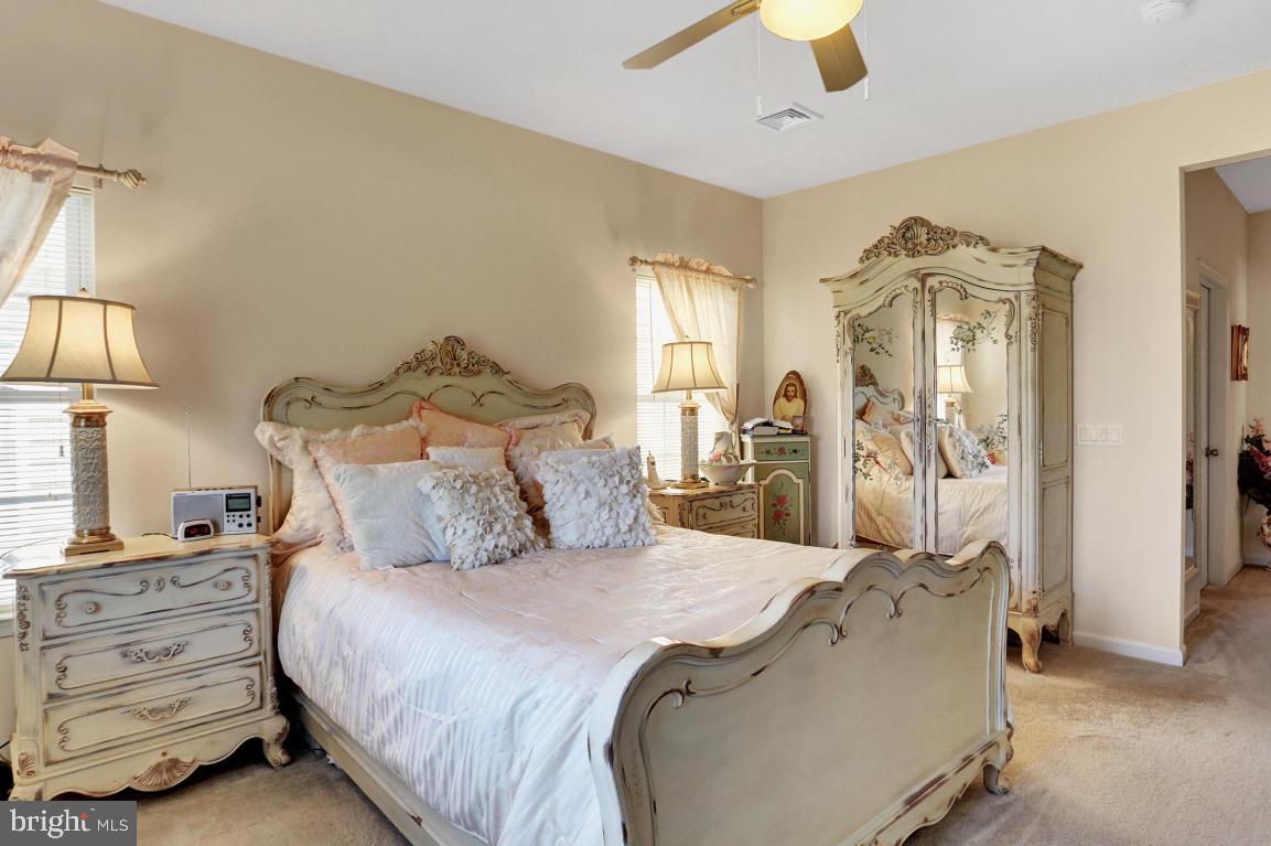 FOUR SEASONS AT ELM TREE - Residential