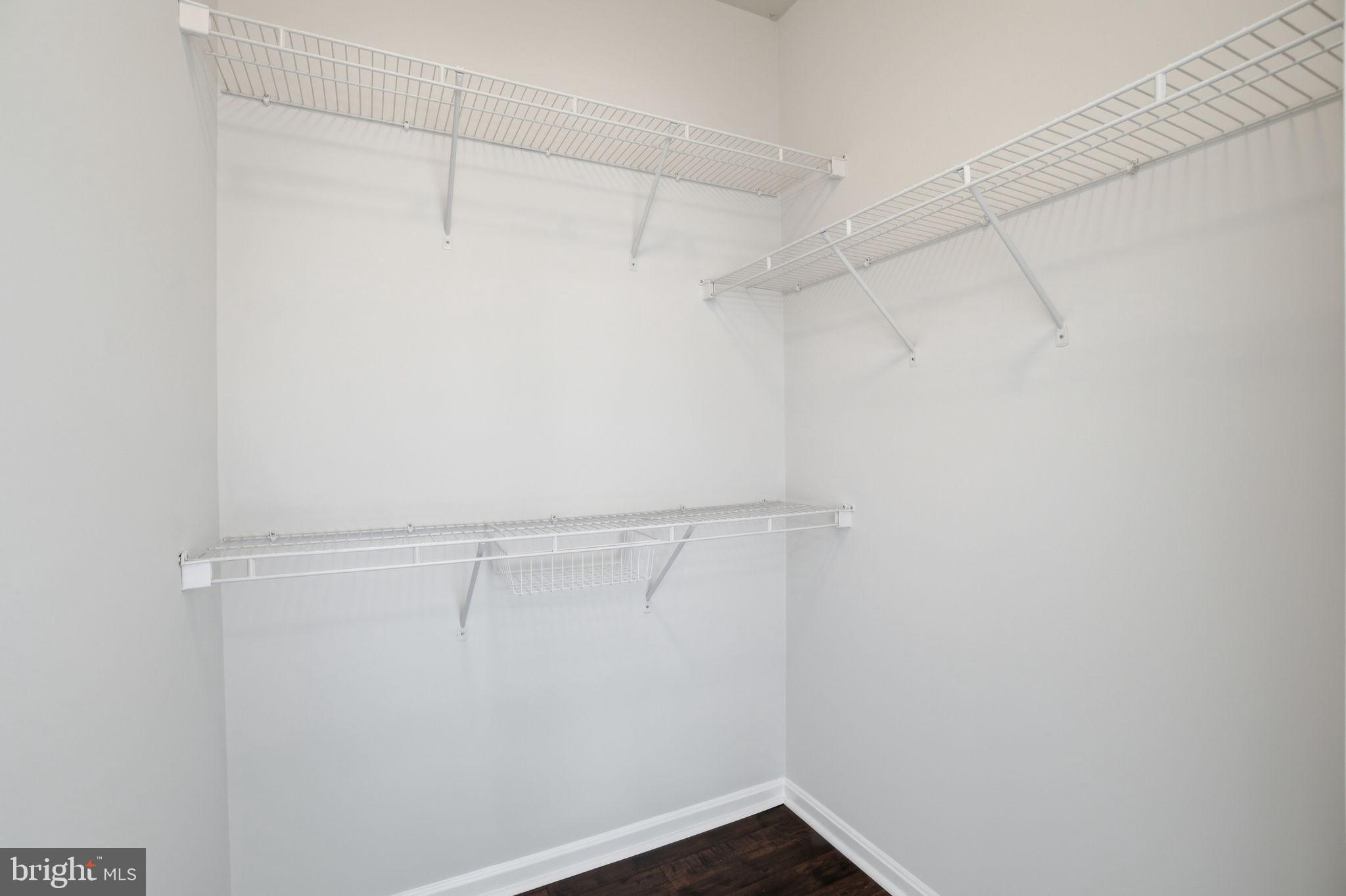 FAIRFAX RIDGE CONDOS - Residential