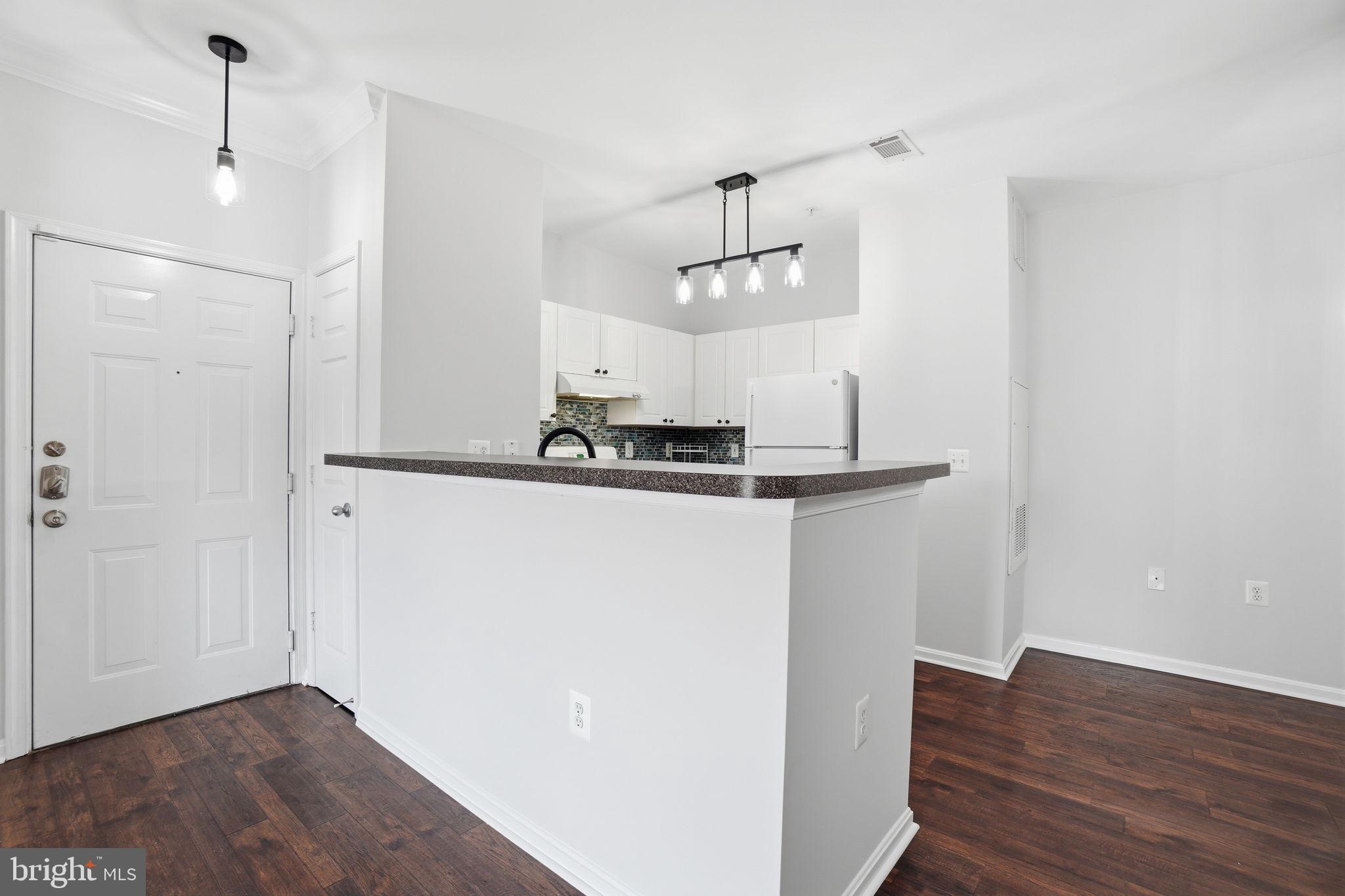 FAIRFAX RIDGE CONDOS - Residential