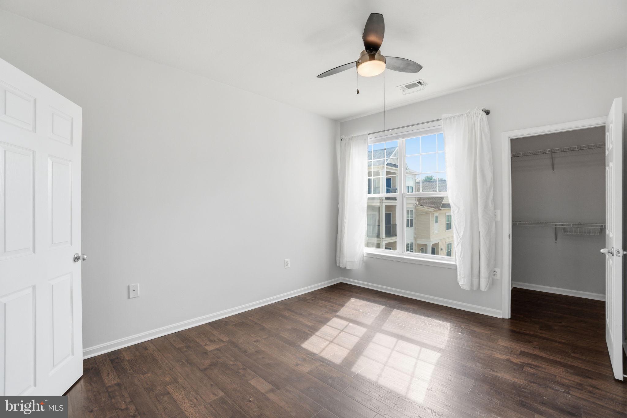 FAIRFAX RIDGE CONDOS - Residential