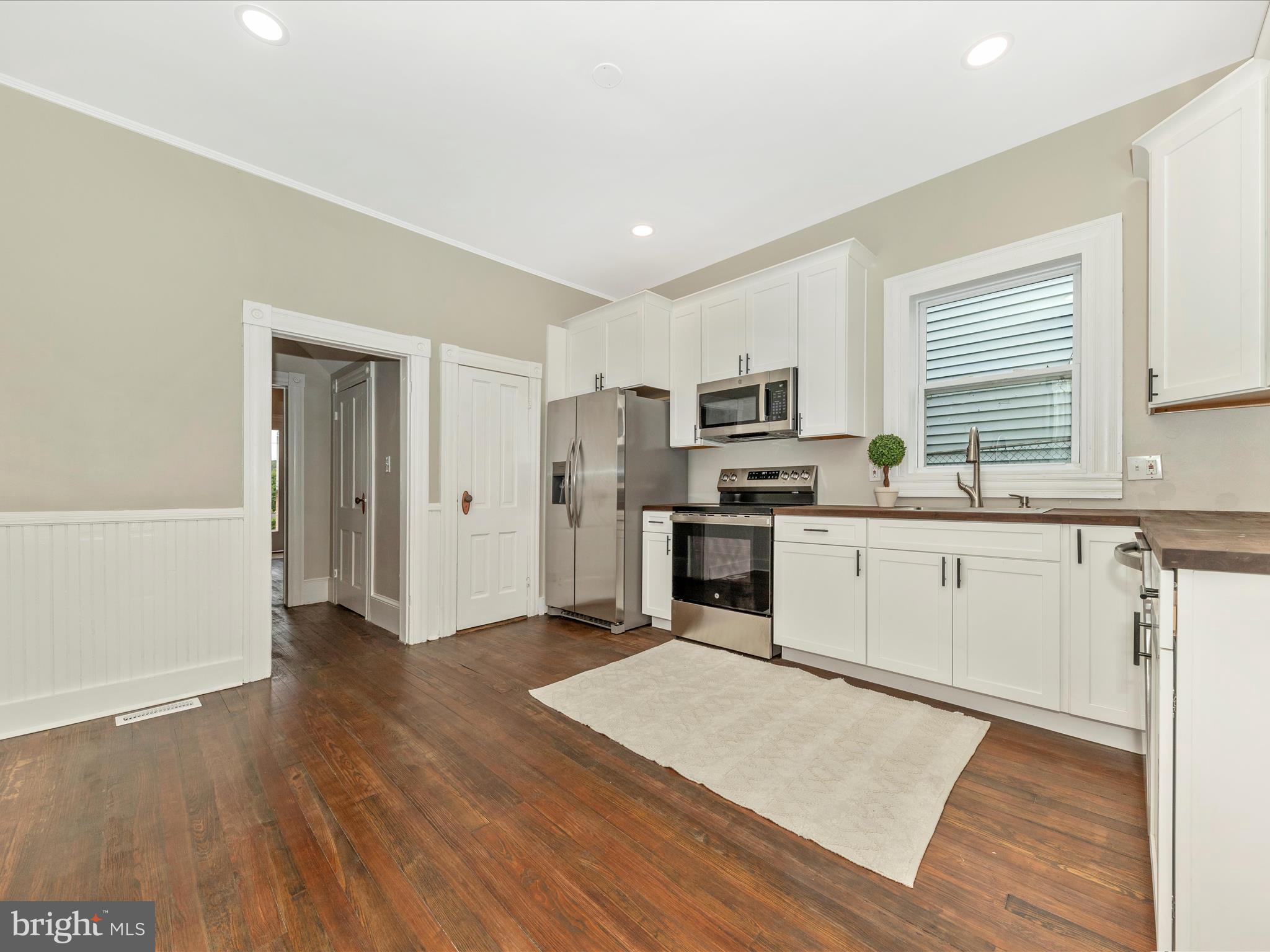 DOWNTOWN BRUNSWICK - Residential