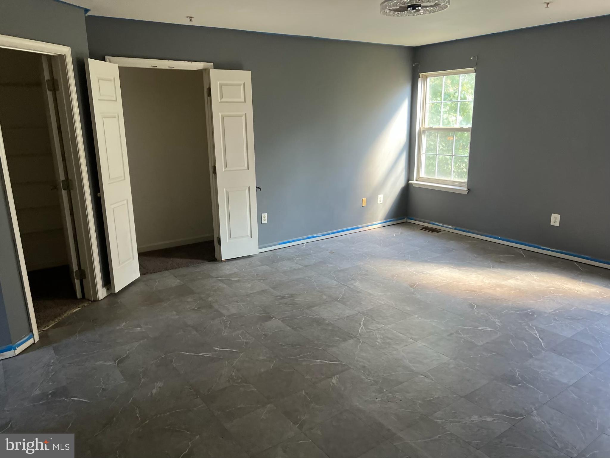 HUNTINGTON - Residential