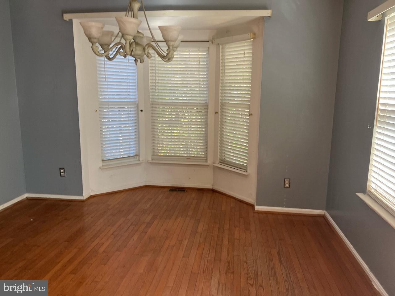HUNTINGTON - Residential