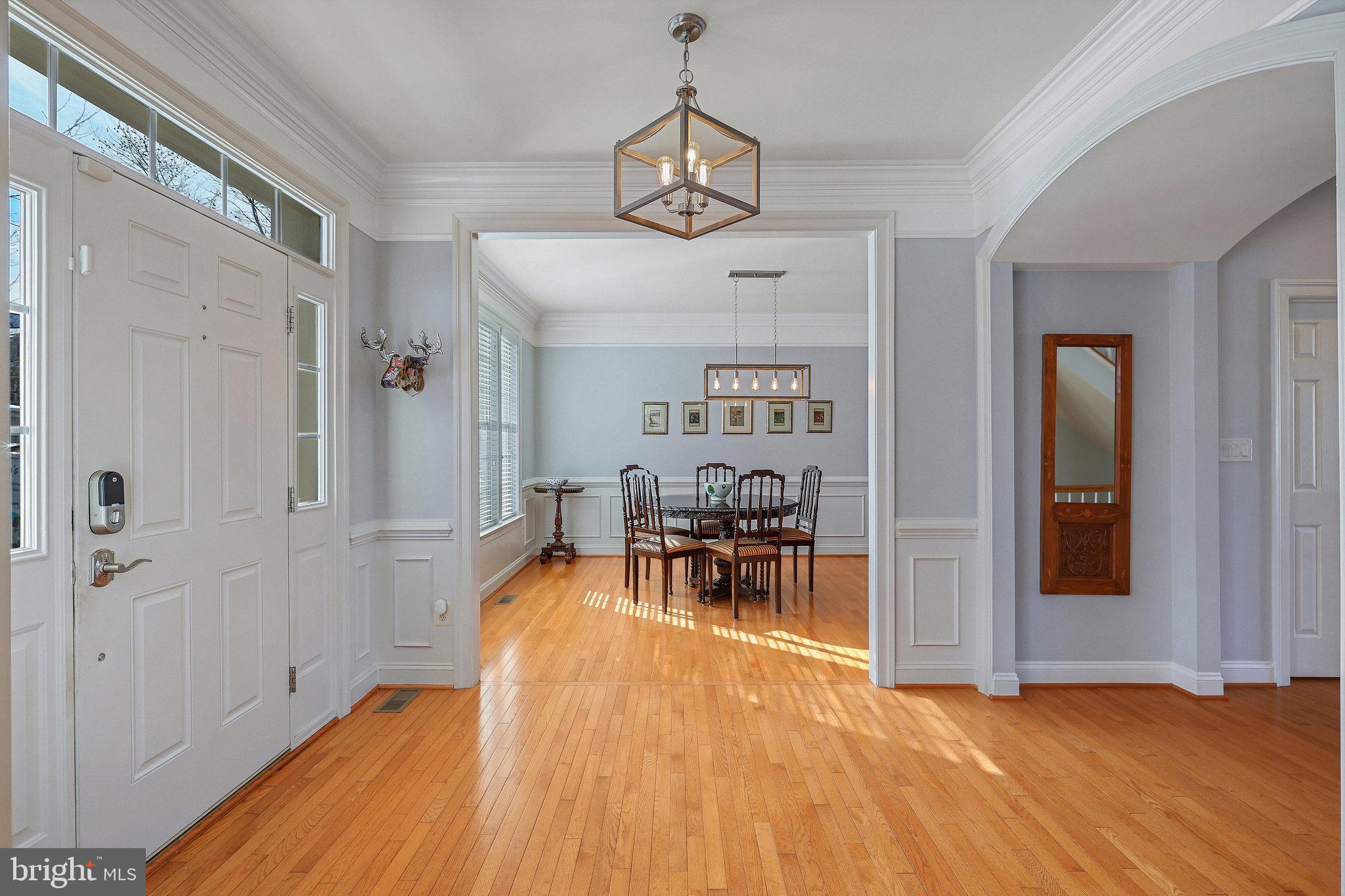 LANSDOWNE ON THE POTOMAC - Residential