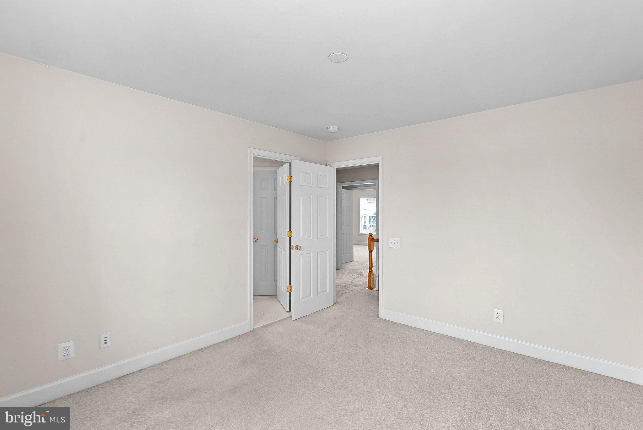 RED CEDAR - Residential