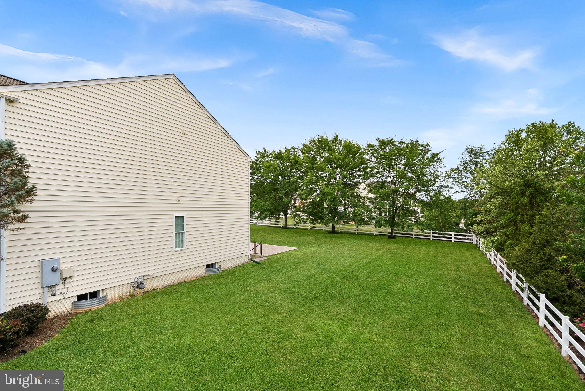 RED CEDAR - Residential