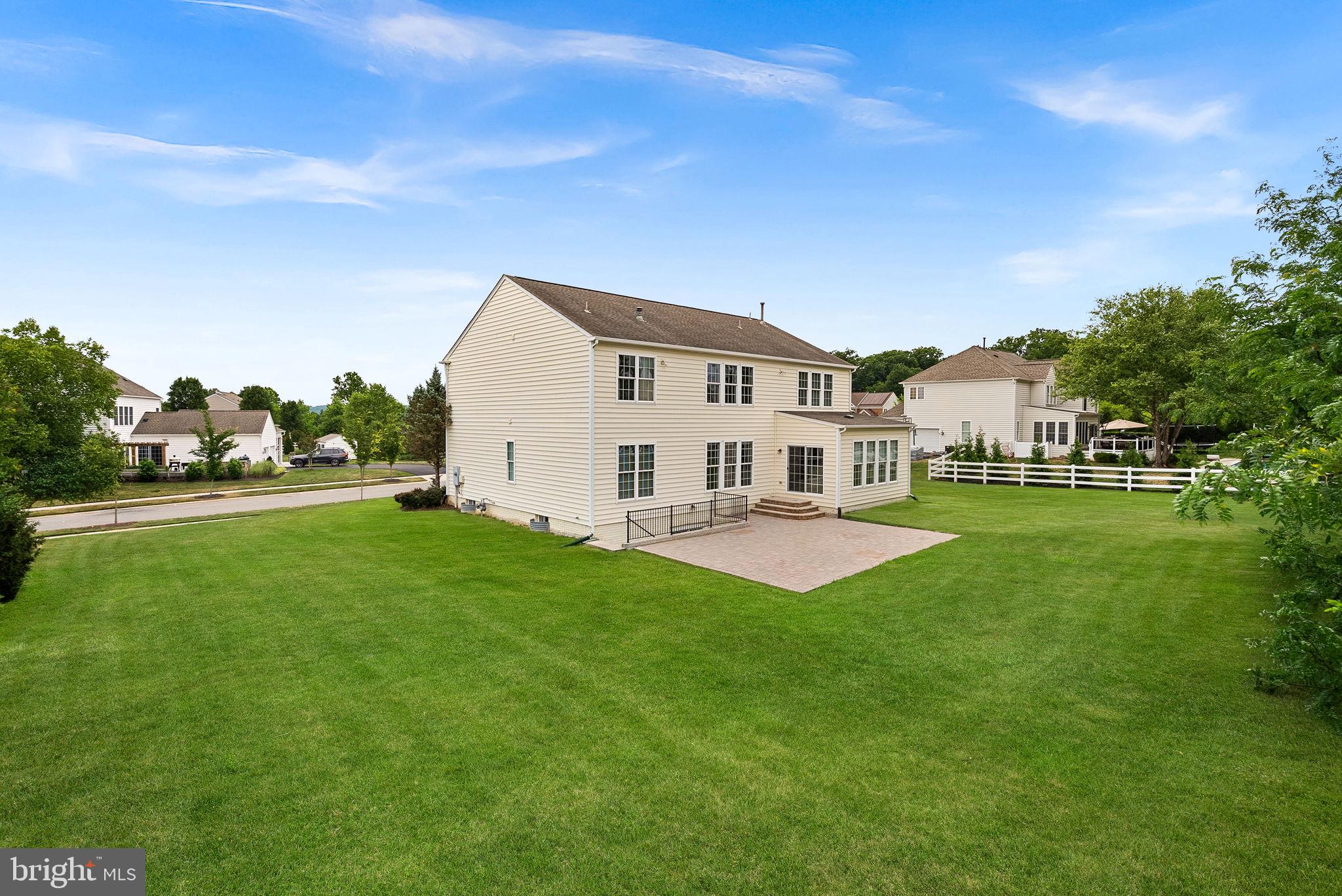RED CEDAR - Residential
