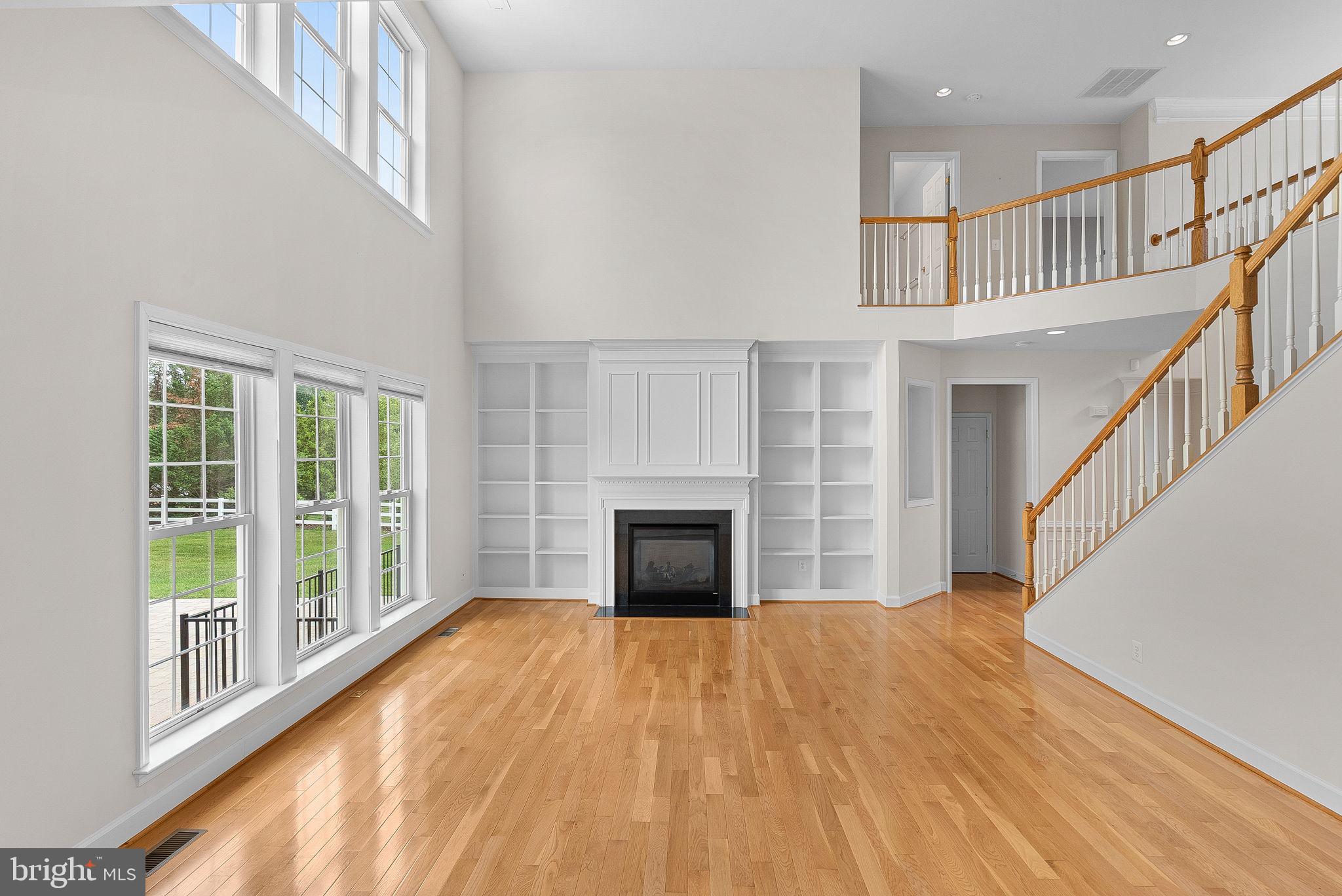 RED CEDAR - Residential