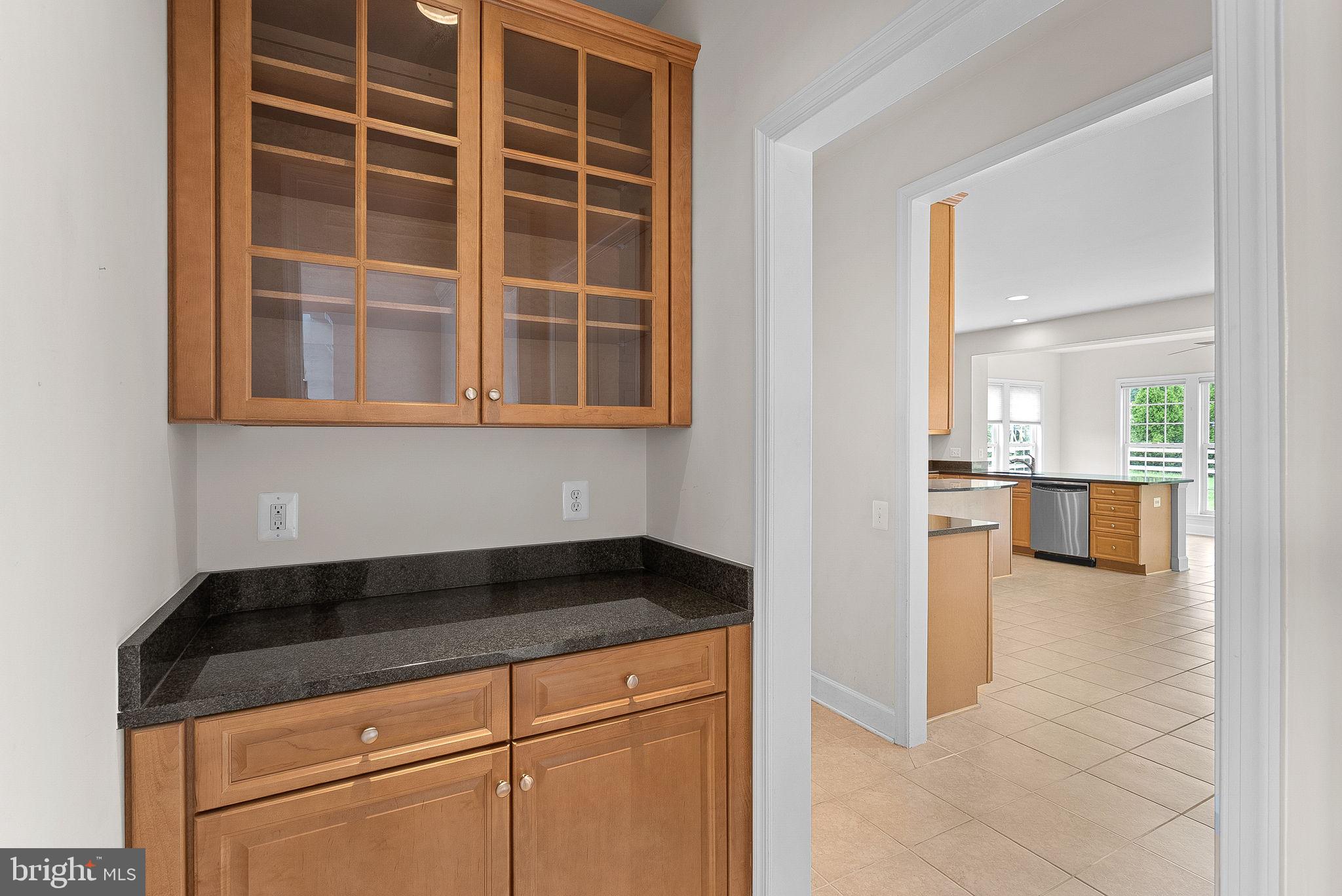 RED CEDAR - Residential