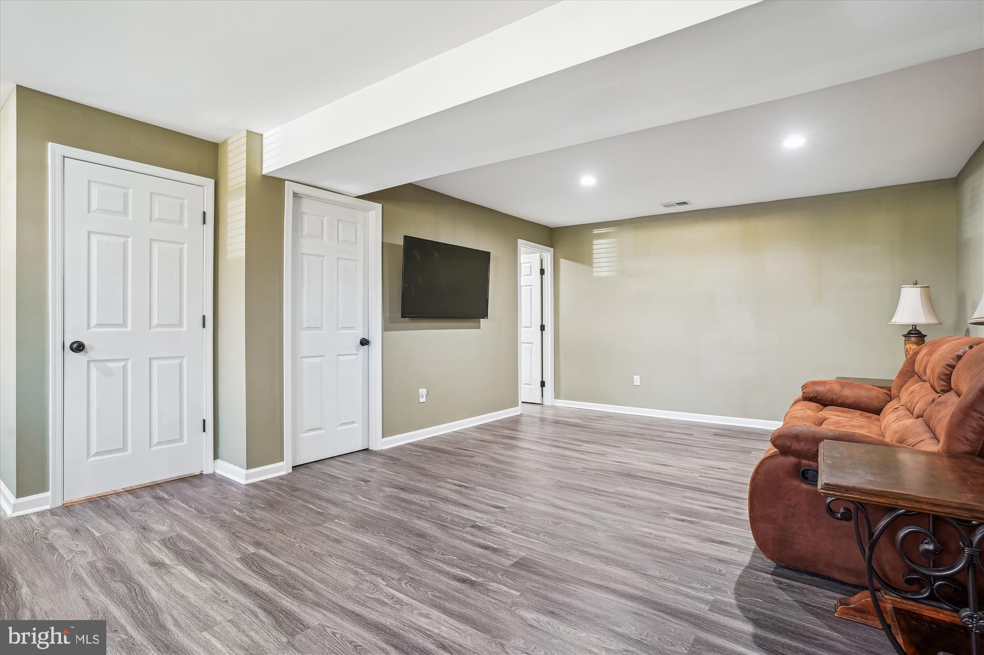 OAK RIDGE ESTATES - Residential