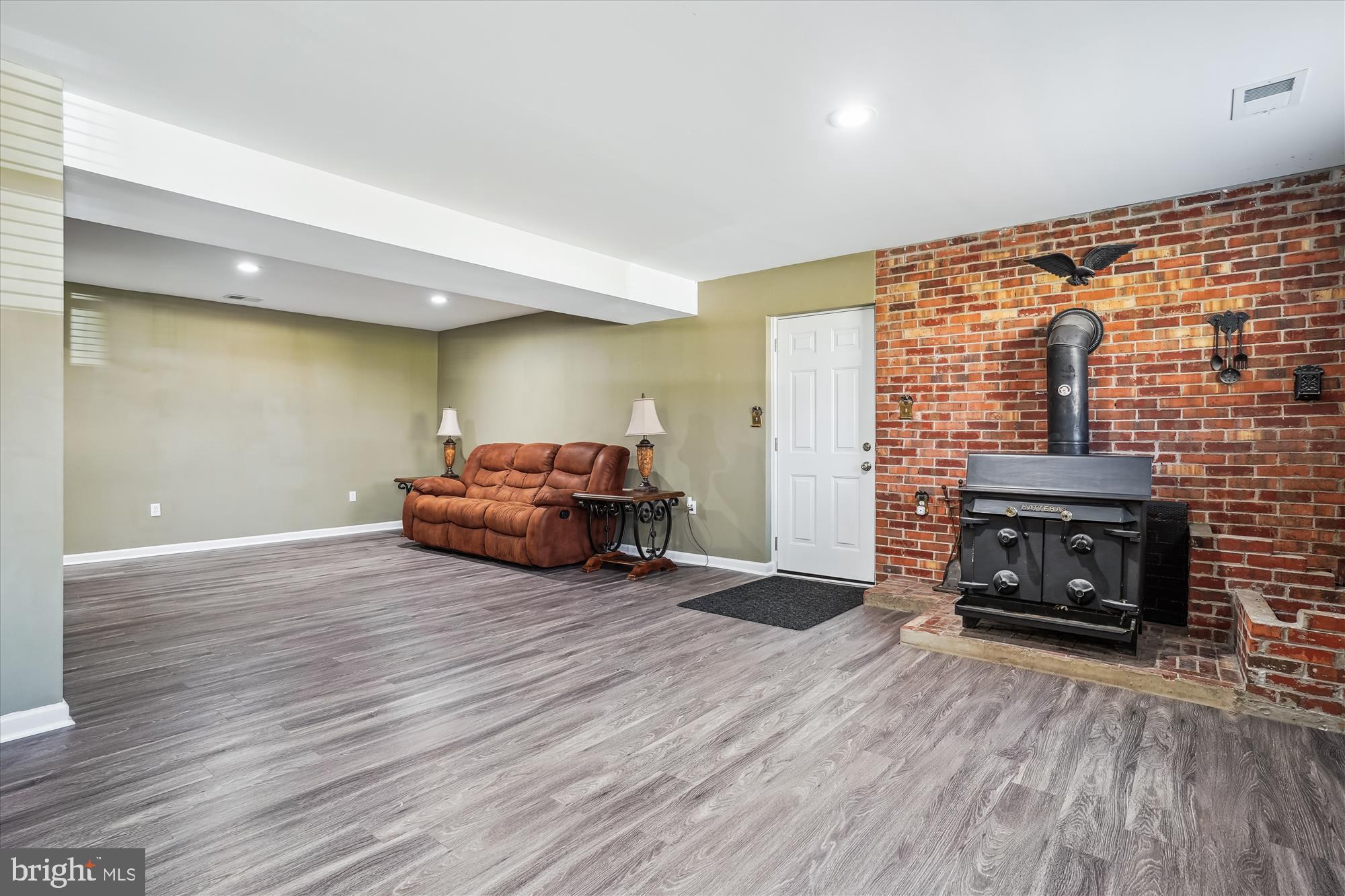 OAK RIDGE ESTATES - Residential