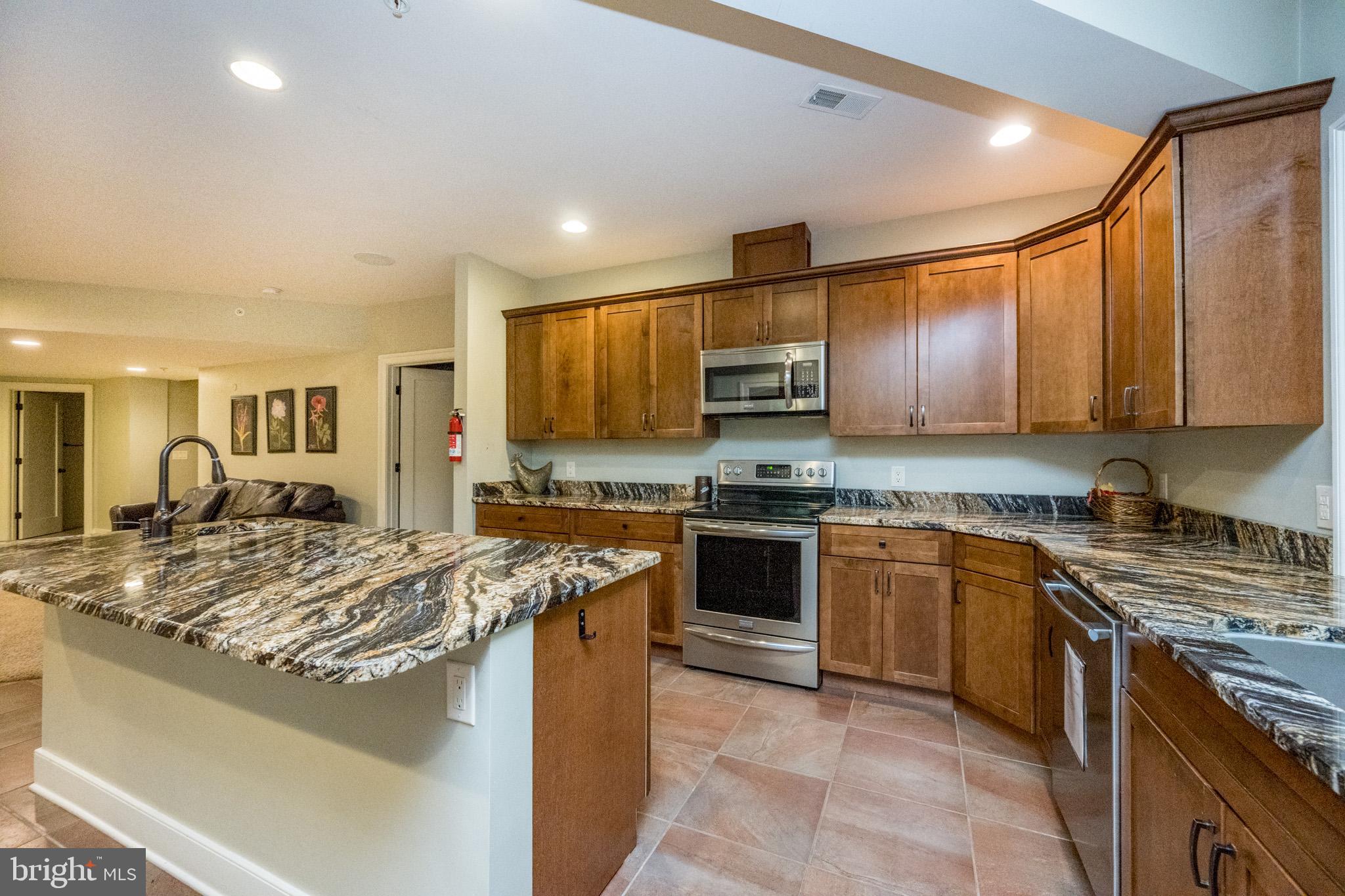 NORTHGLADE HILLS - Residential