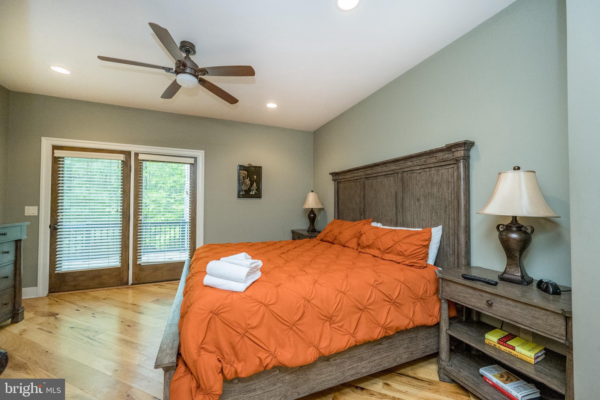 NORTHGLADE HILLS - Residential