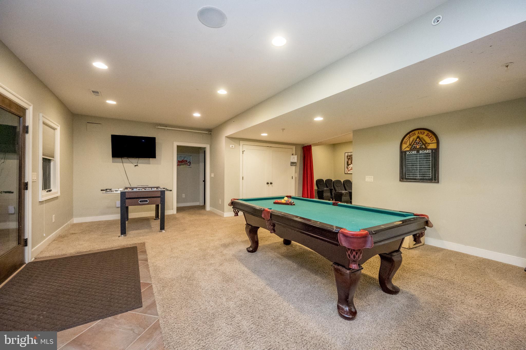 NORTHGLADE HILLS - Residential