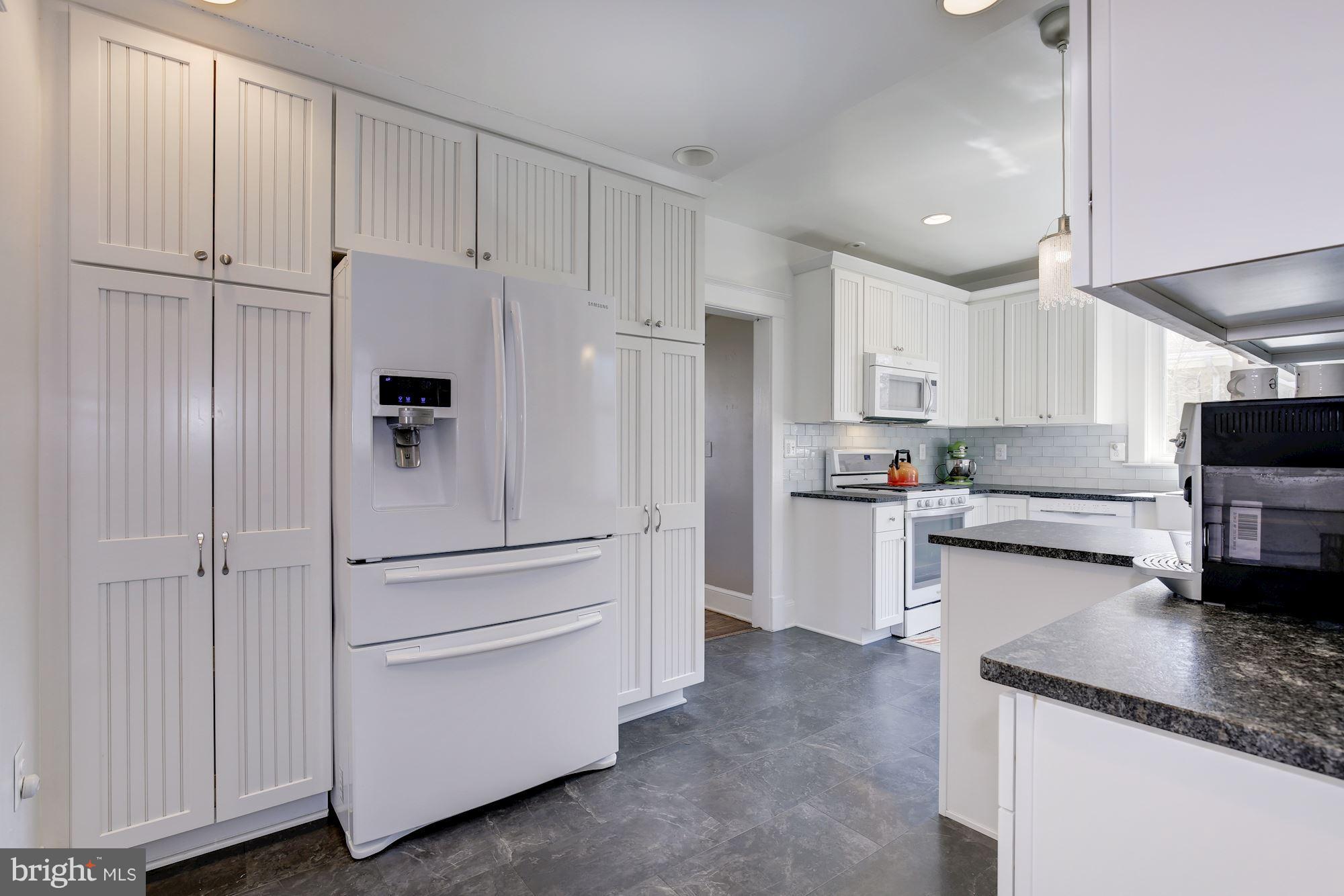 BARCROFT - Residential Lease