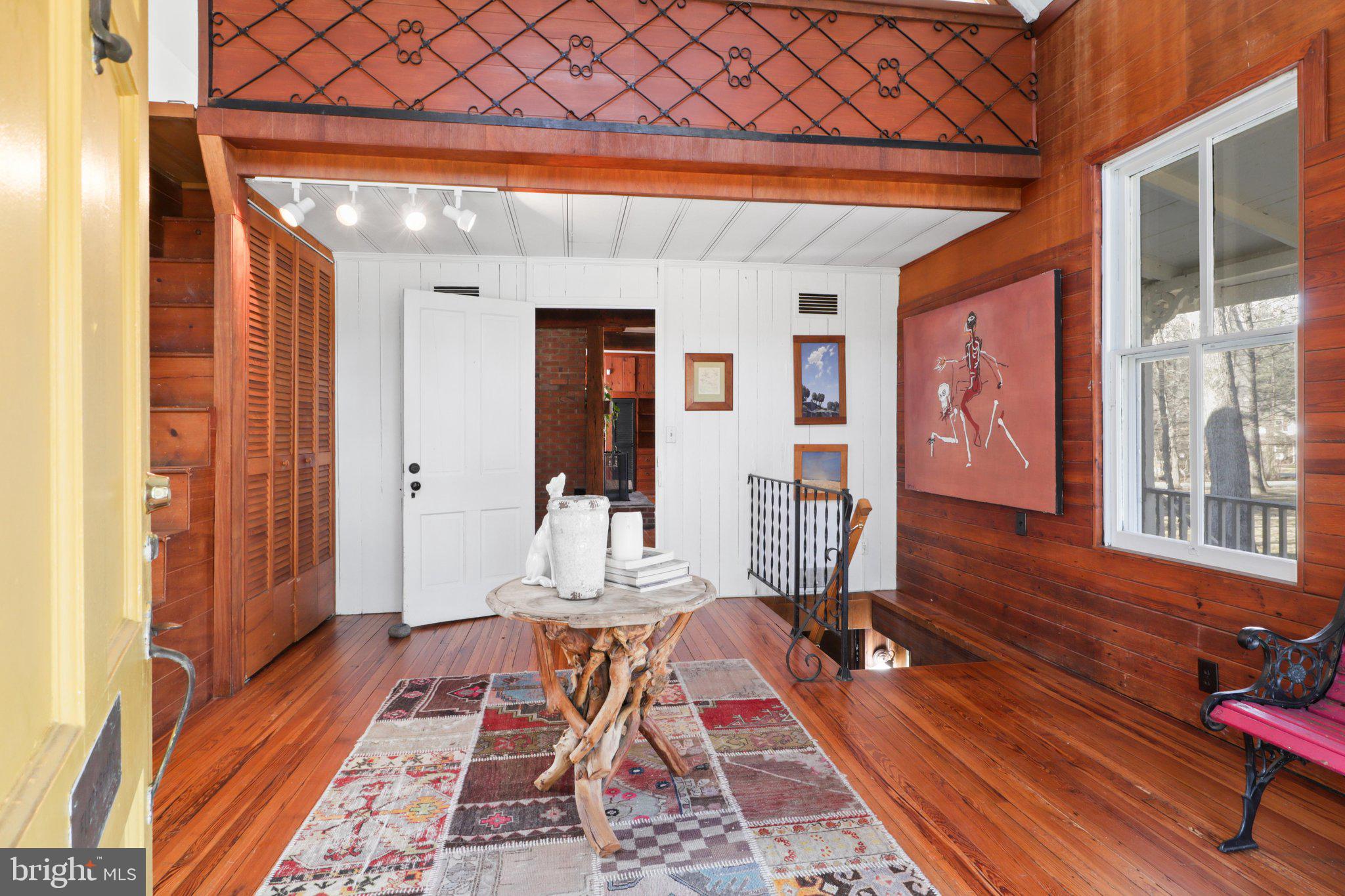 WASHINGTON GROVE - Residential