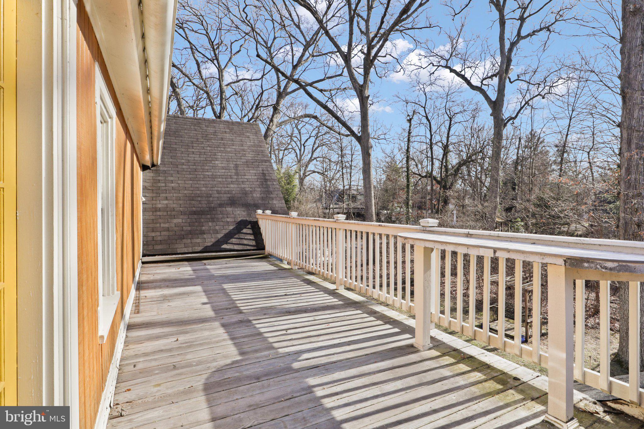 WASHINGTON GROVE - Residential