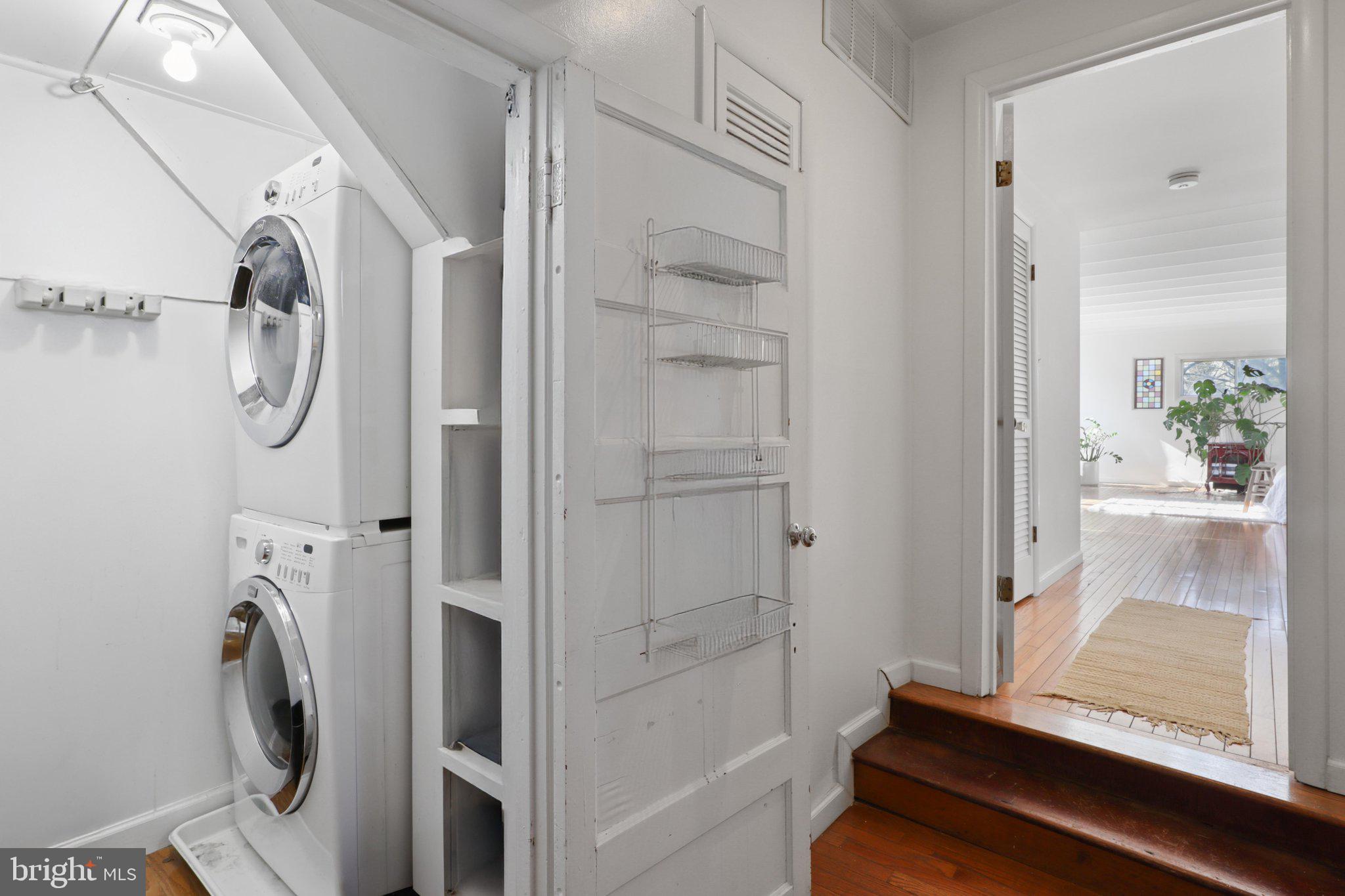 WASHINGTON GROVE - Residential