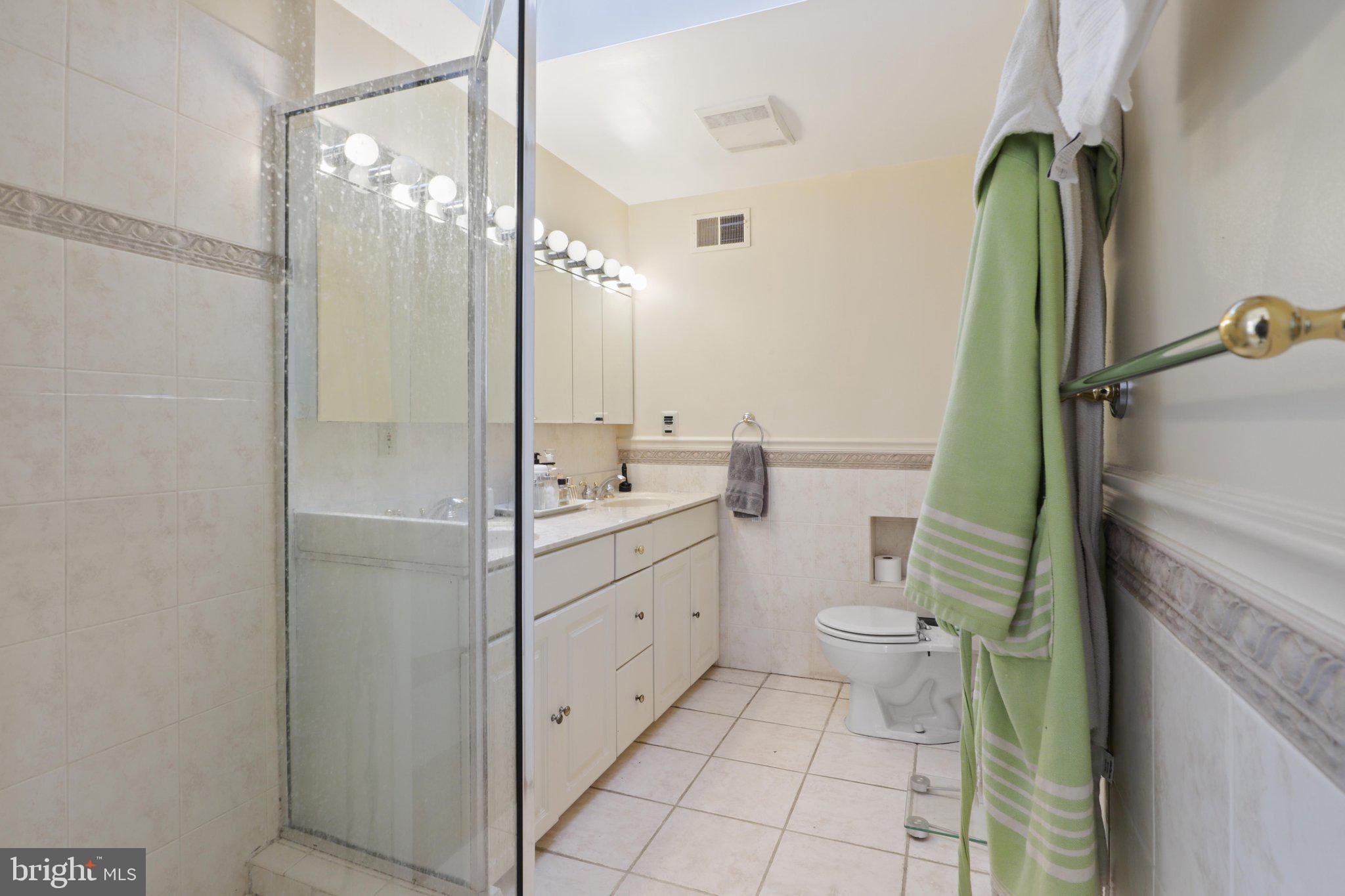 WASHINGTON GROVE - Residential