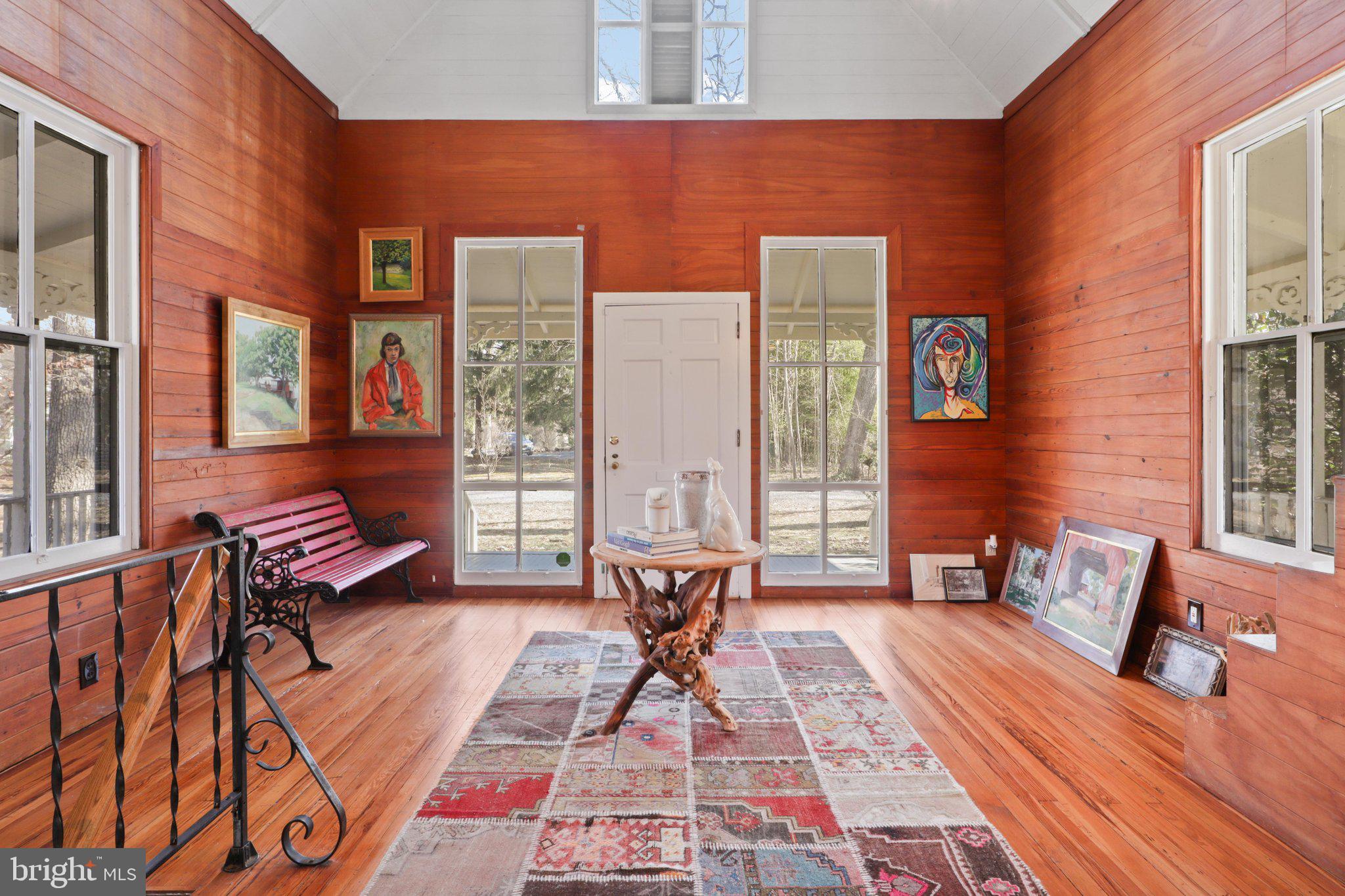 WASHINGTON GROVE - Residential