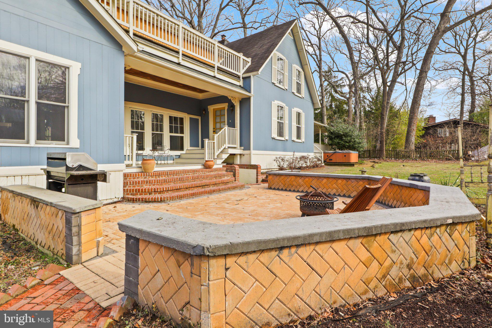 WASHINGTON GROVE - Residential