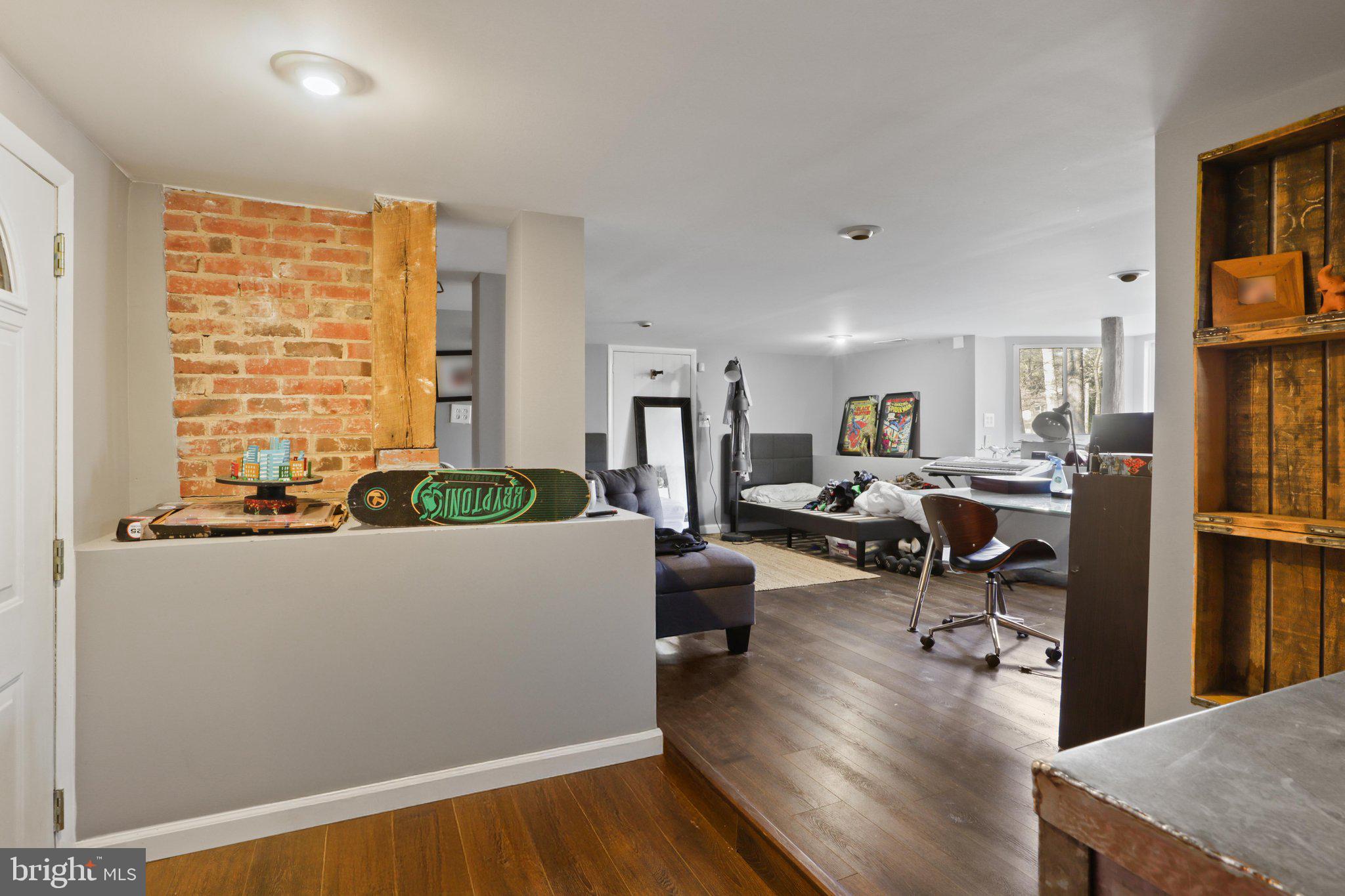 WASHINGTON GROVE - Residential