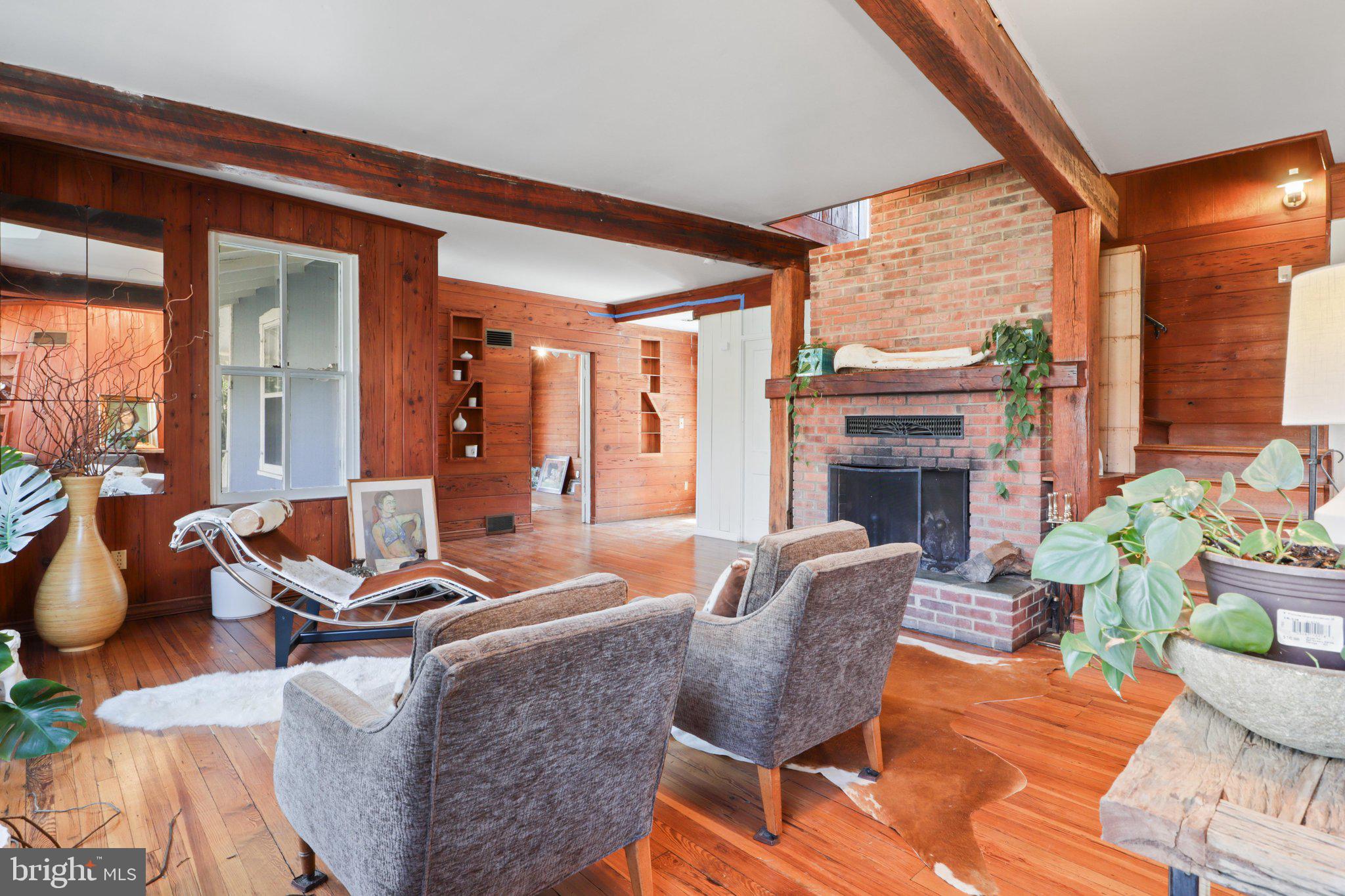 WASHINGTON GROVE - Residential