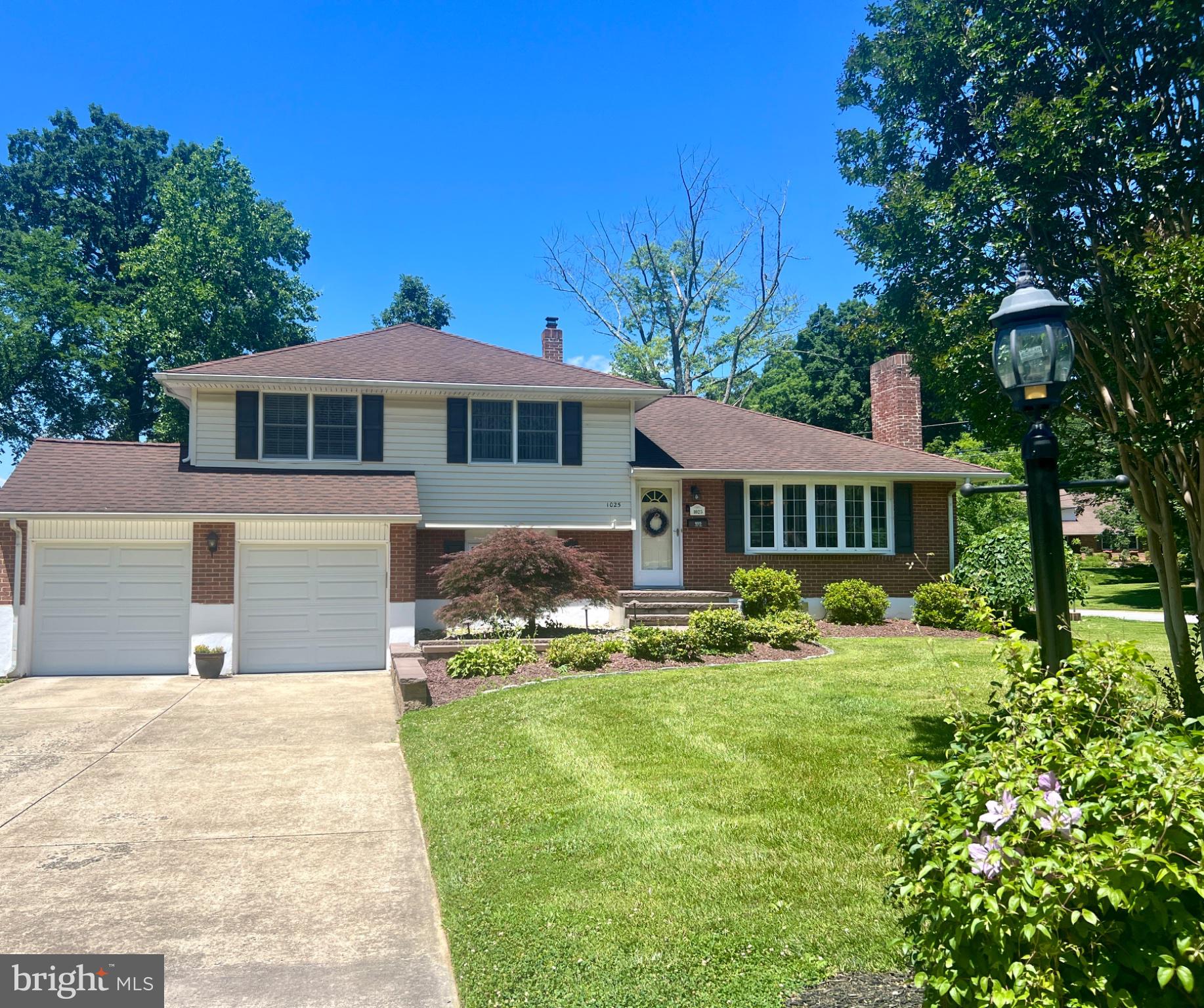 GRAYLYN CREST - Residential