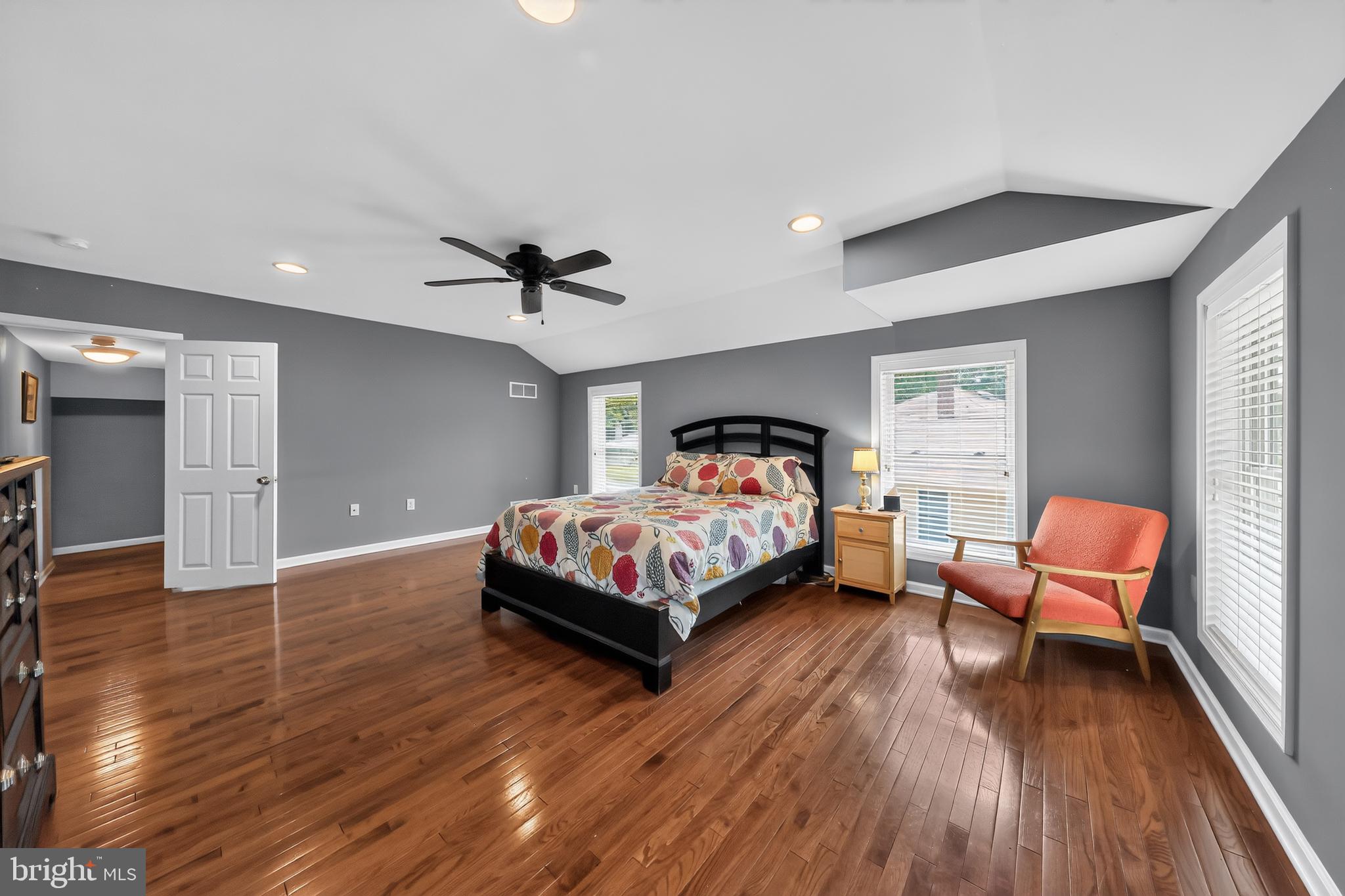 GRAYLYN CREST - Residential