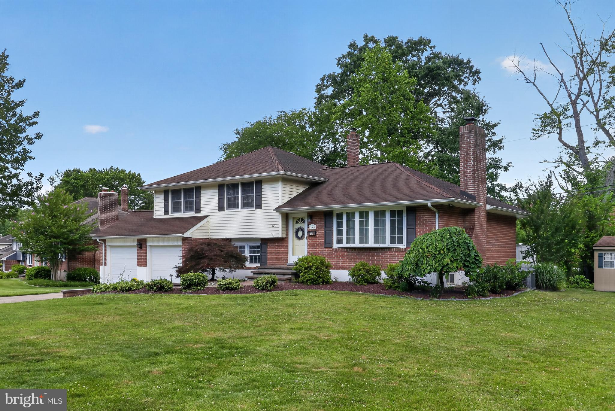 GRAYLYN CREST - Residential
