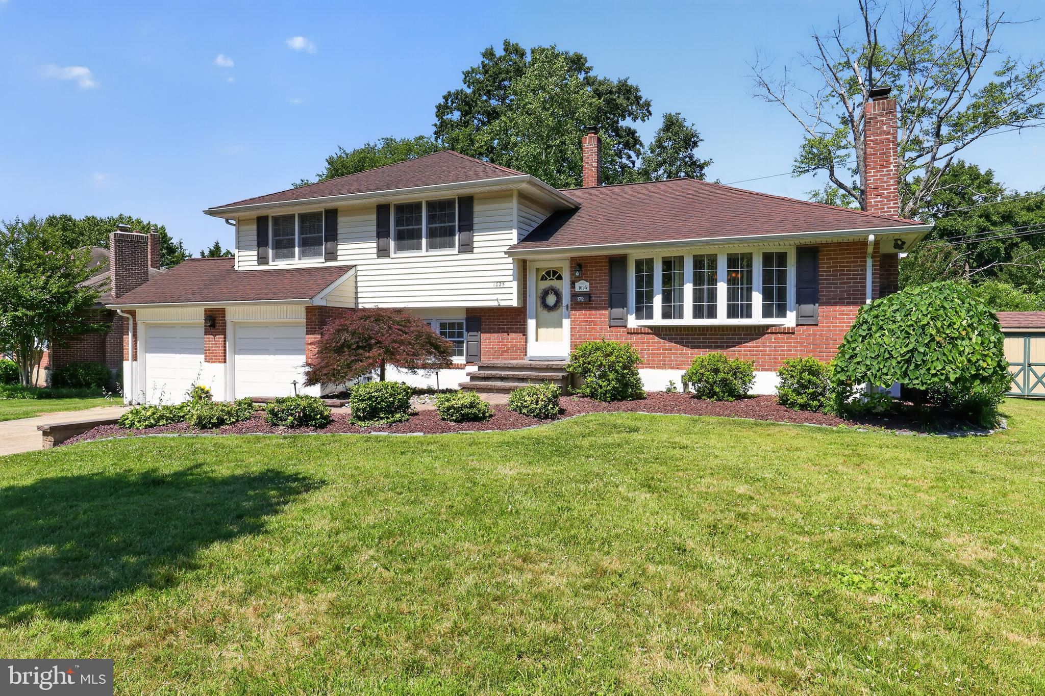 GRAYLYN CREST - Residential