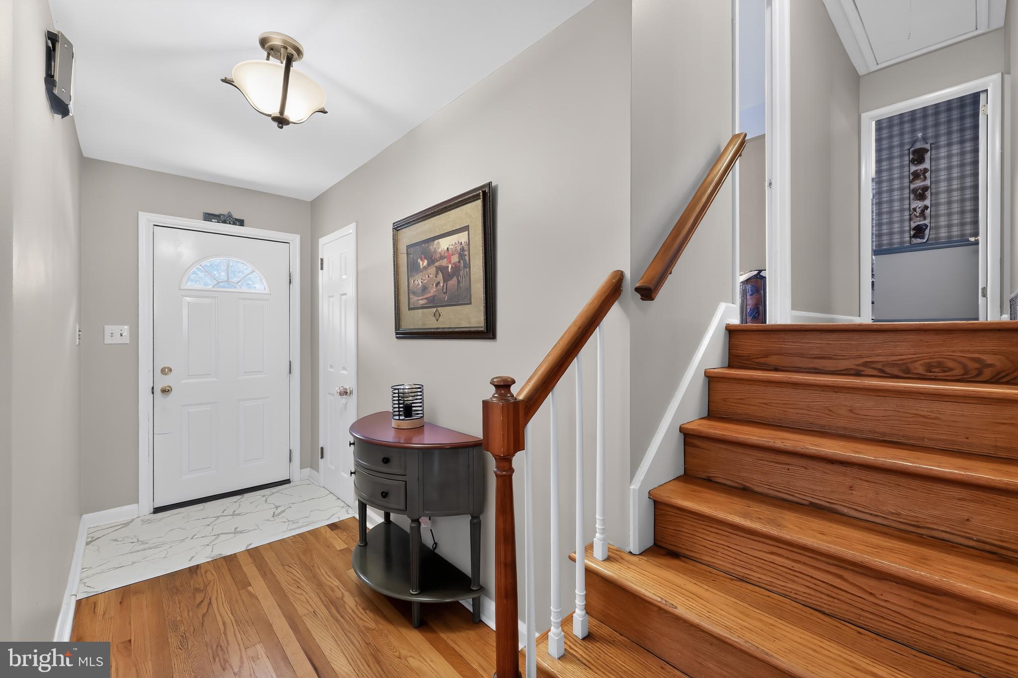 GRAYLYN CREST - Residential