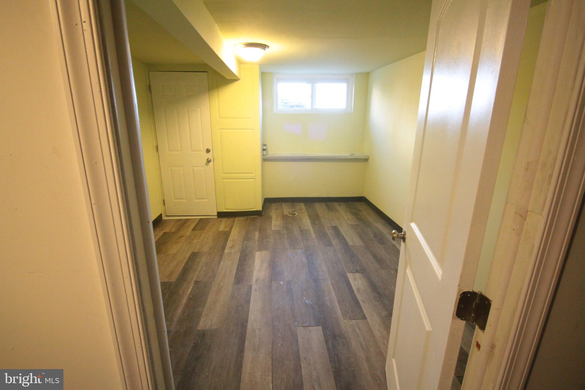 HARWOOD - Residential