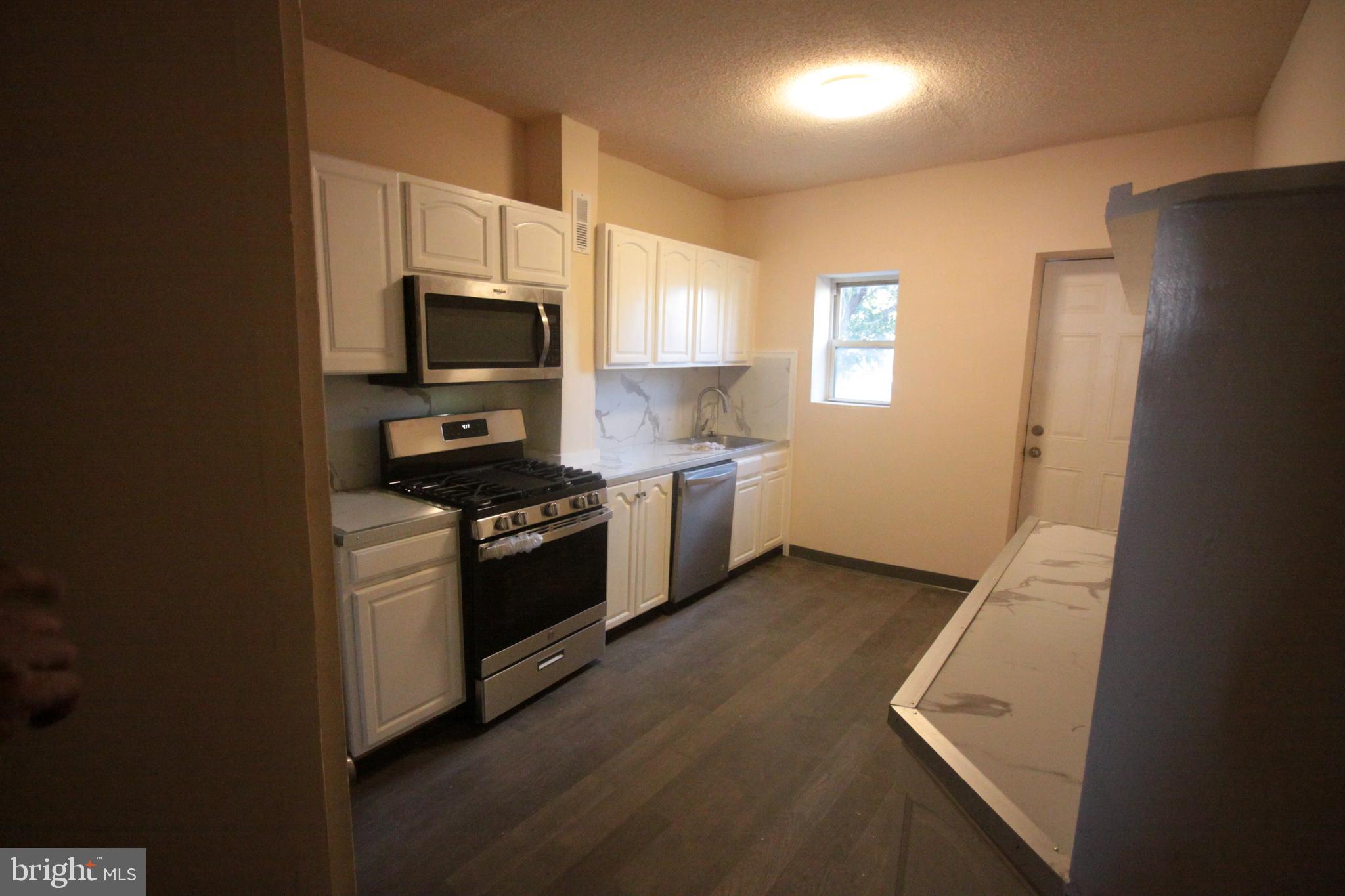 HARWOOD - Residential