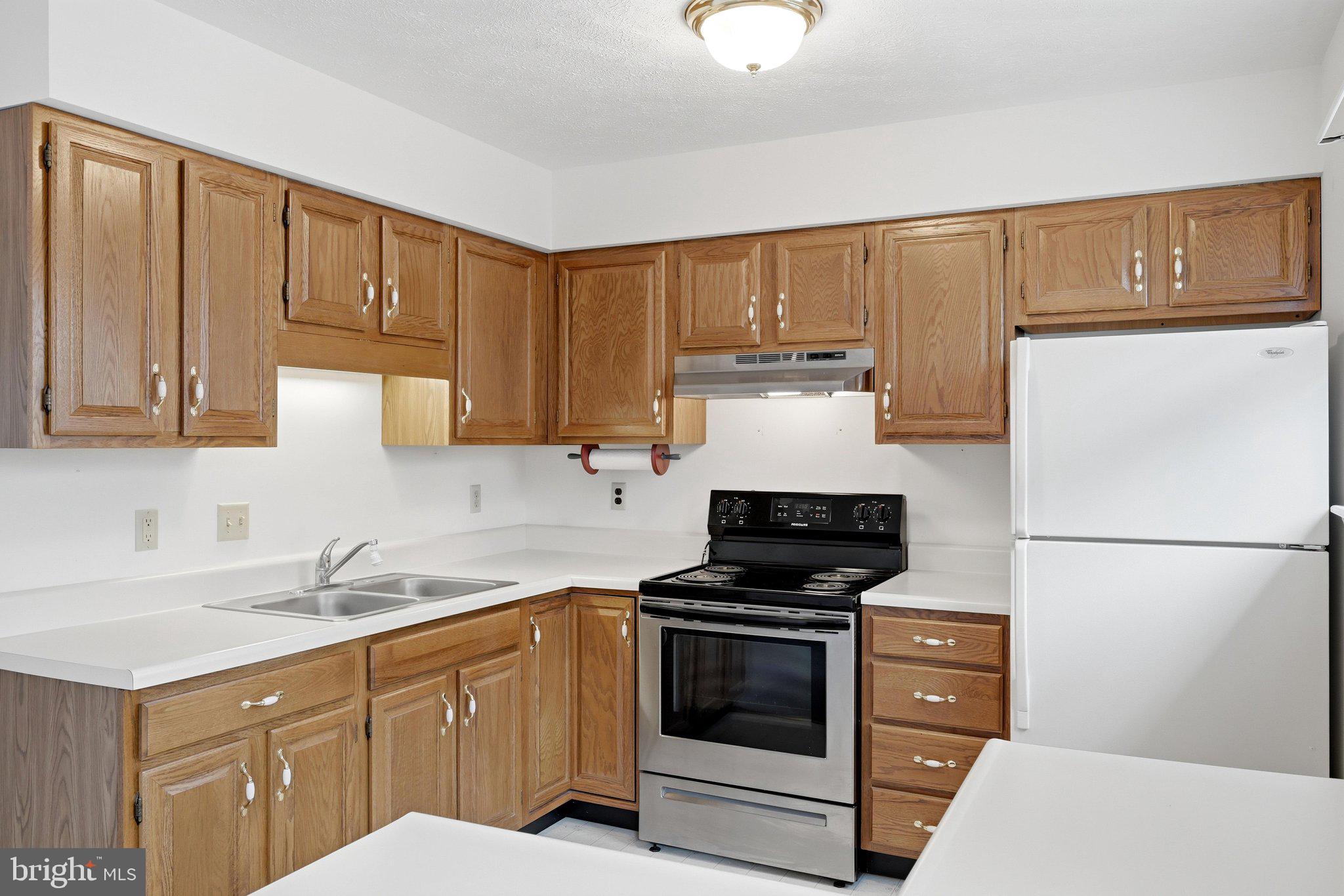 MUSSELMAN SQUARE - Residential