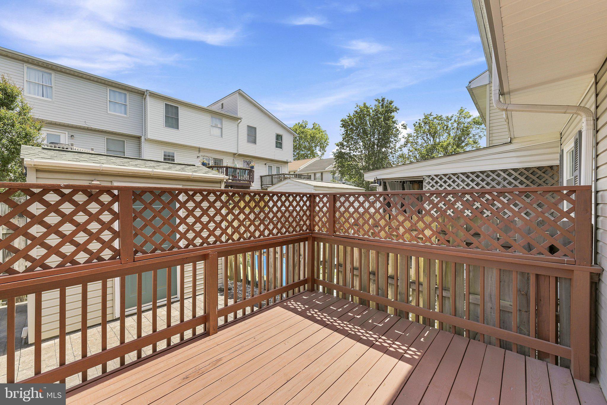 MUSSELMAN SQUARE - Residential