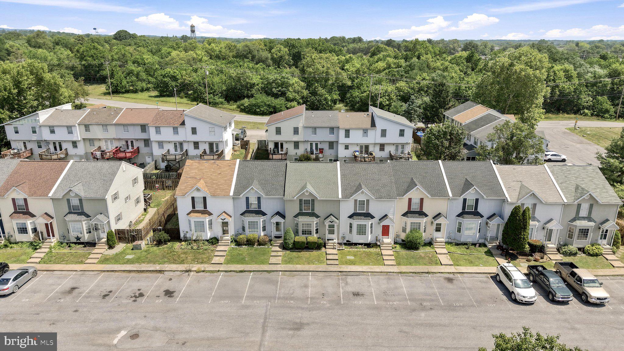 MUSSELMAN SQUARE - Residential